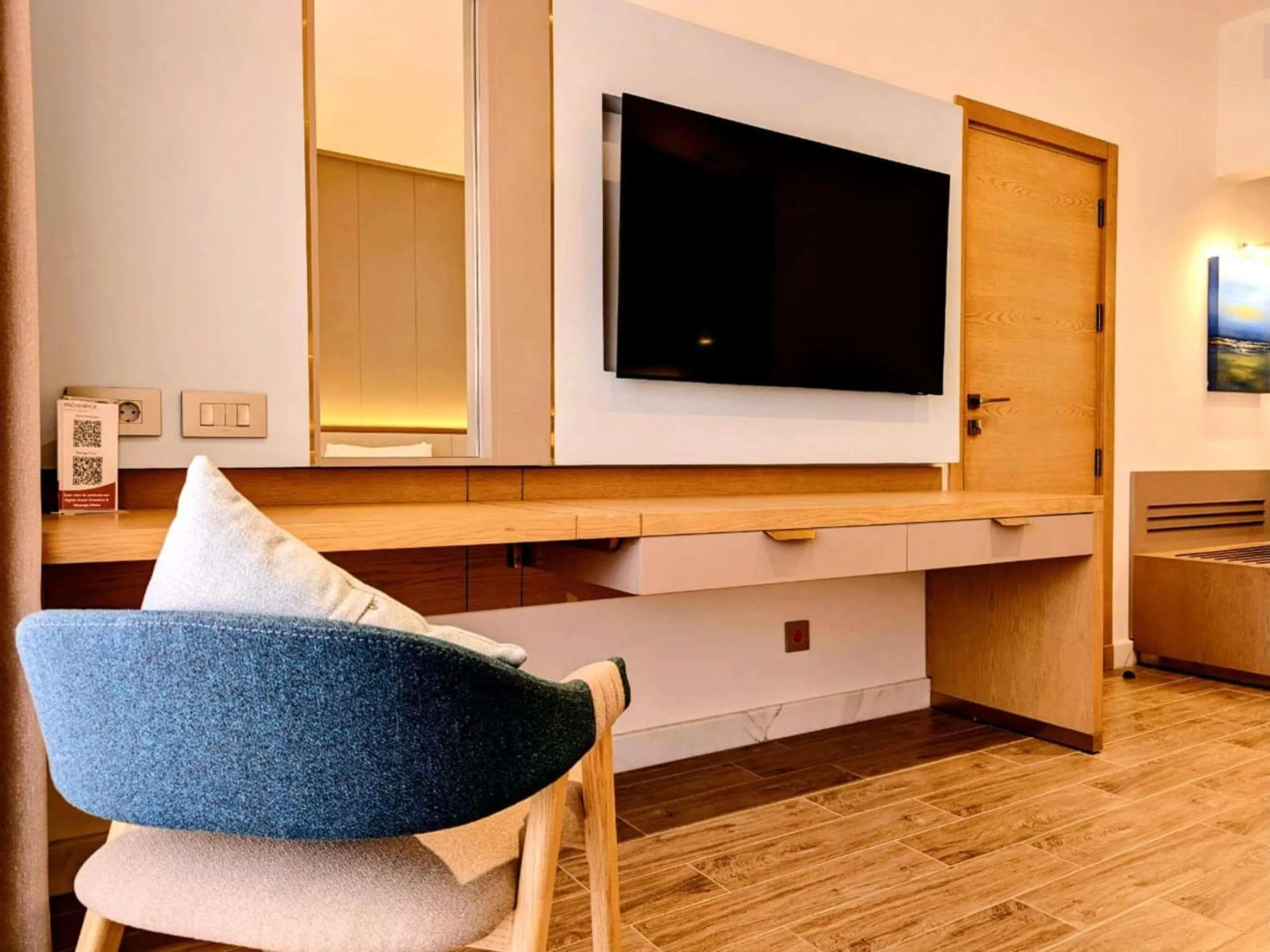 Bedroom in Mövenpick Resort El Sokhna