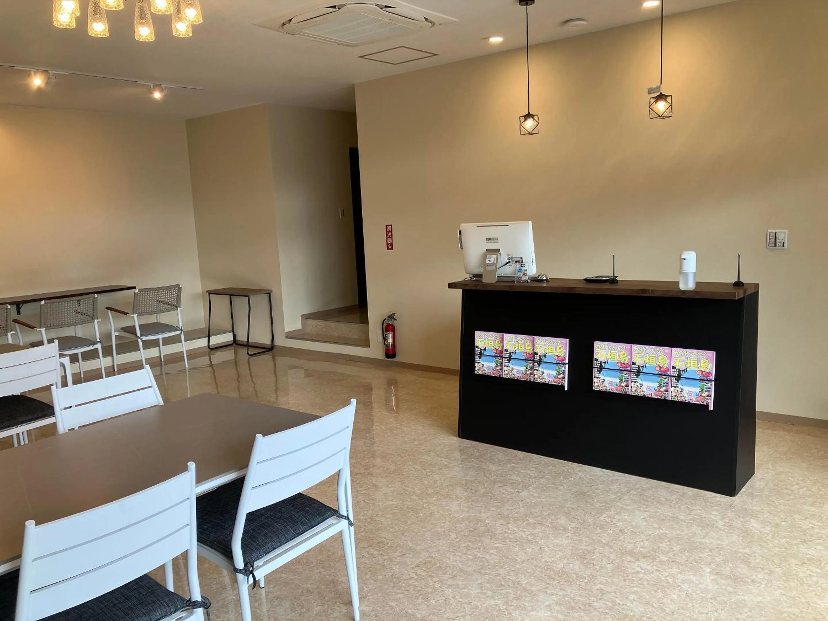 Lobby or reception in HOTEL PAiKAJi