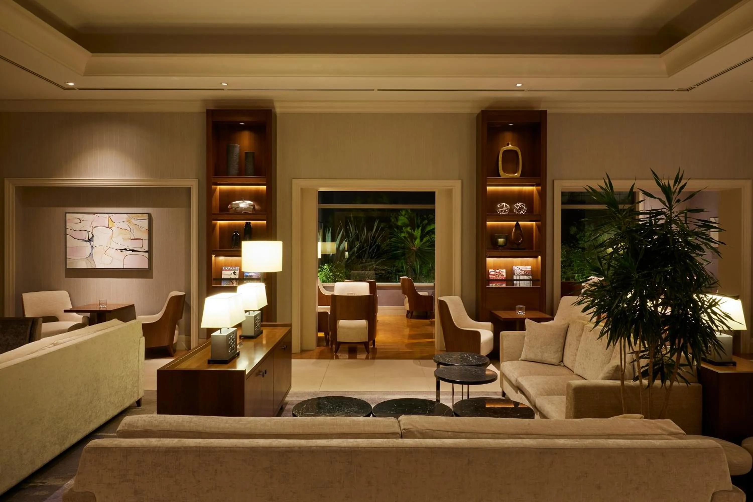 Lounge or bar in Grand Nikko Tokyo Daiba