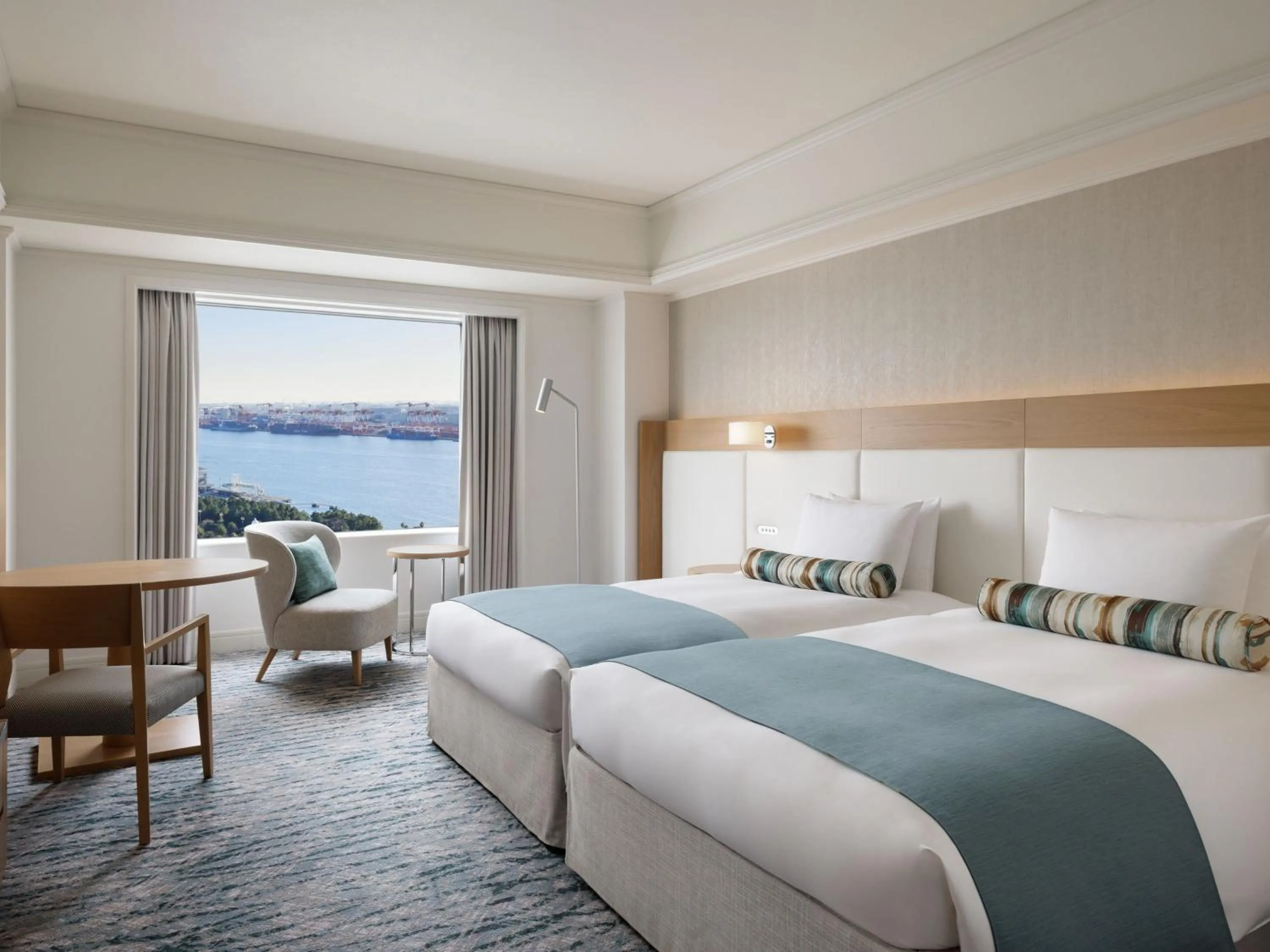 Photo of the whole room, Bed in Grand Nikko Tokyo Daiba