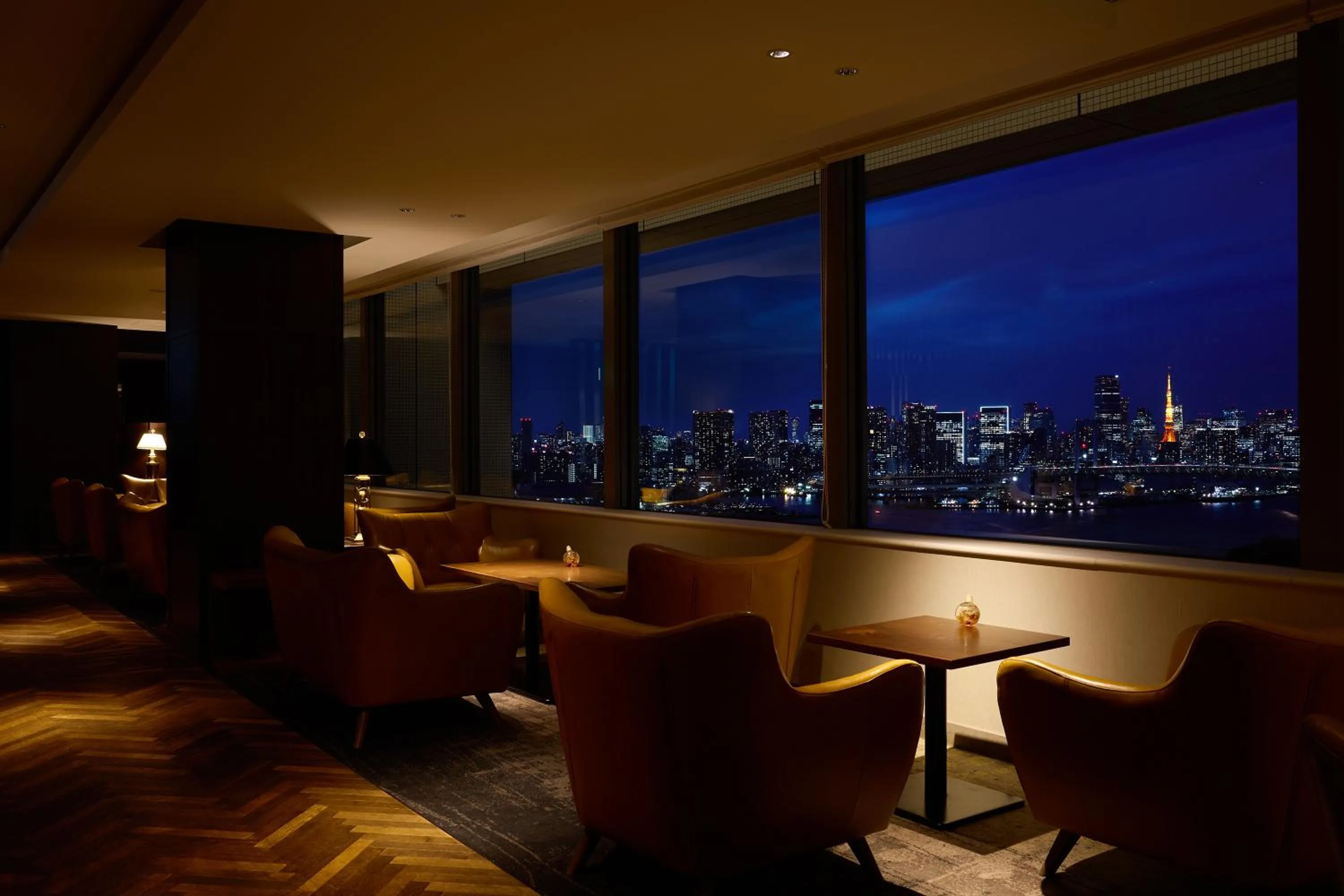 Lounge or bar in Grand Nikko Tokyo Daiba