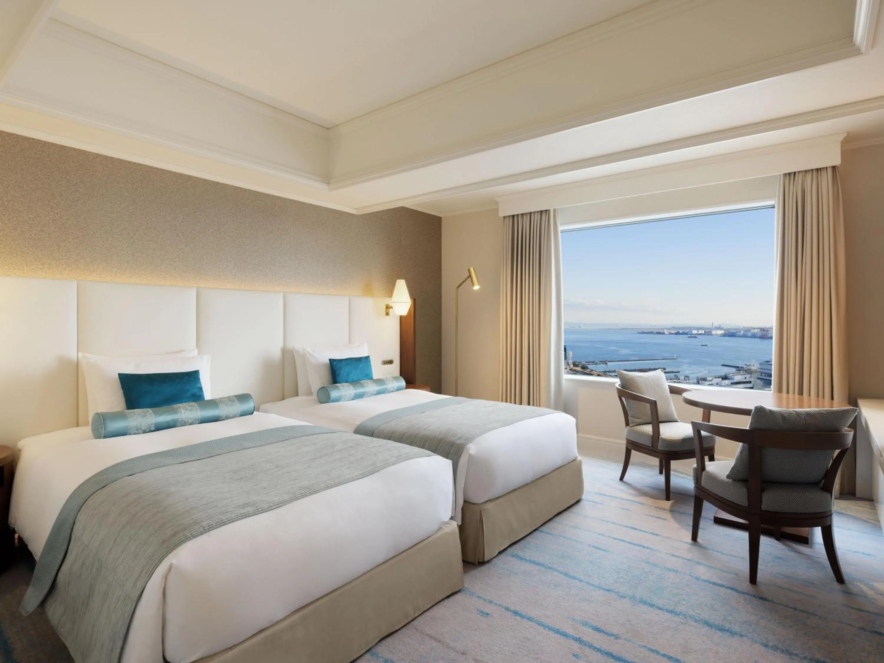 Photo of the whole room, Bed in Grand Nikko Tokyo Daiba