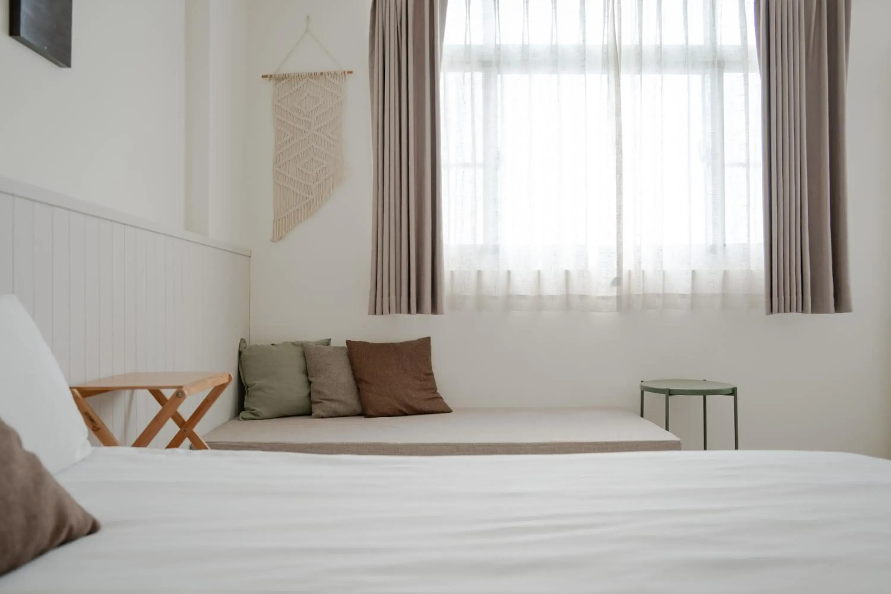 Photo of the whole room, Bed in Cozy Green Guesthouse Photo of the whole room, Bed in Cozy Green Guesthouse