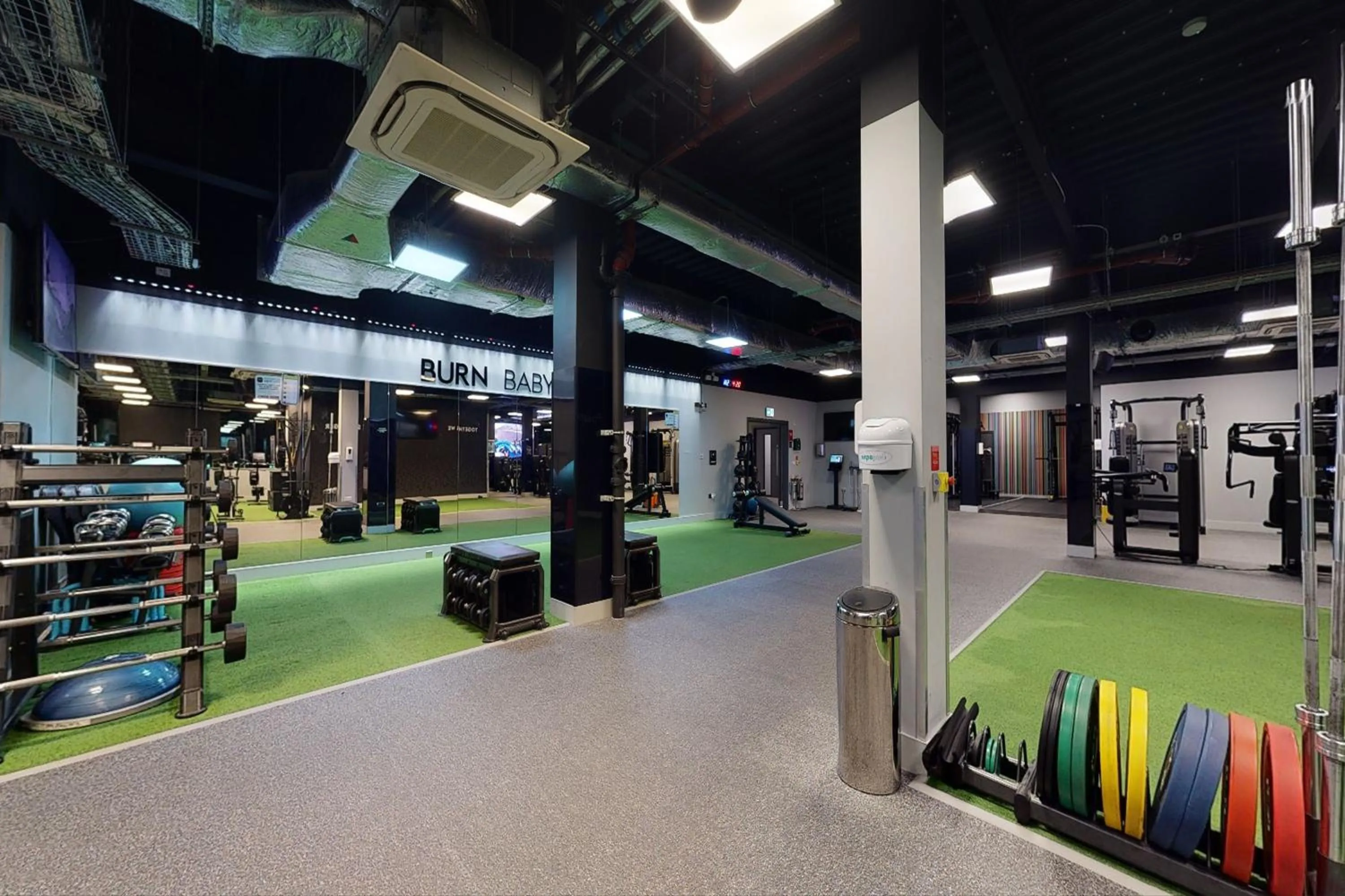 Fitness centre/facilities in Village Hotel Portsmouth