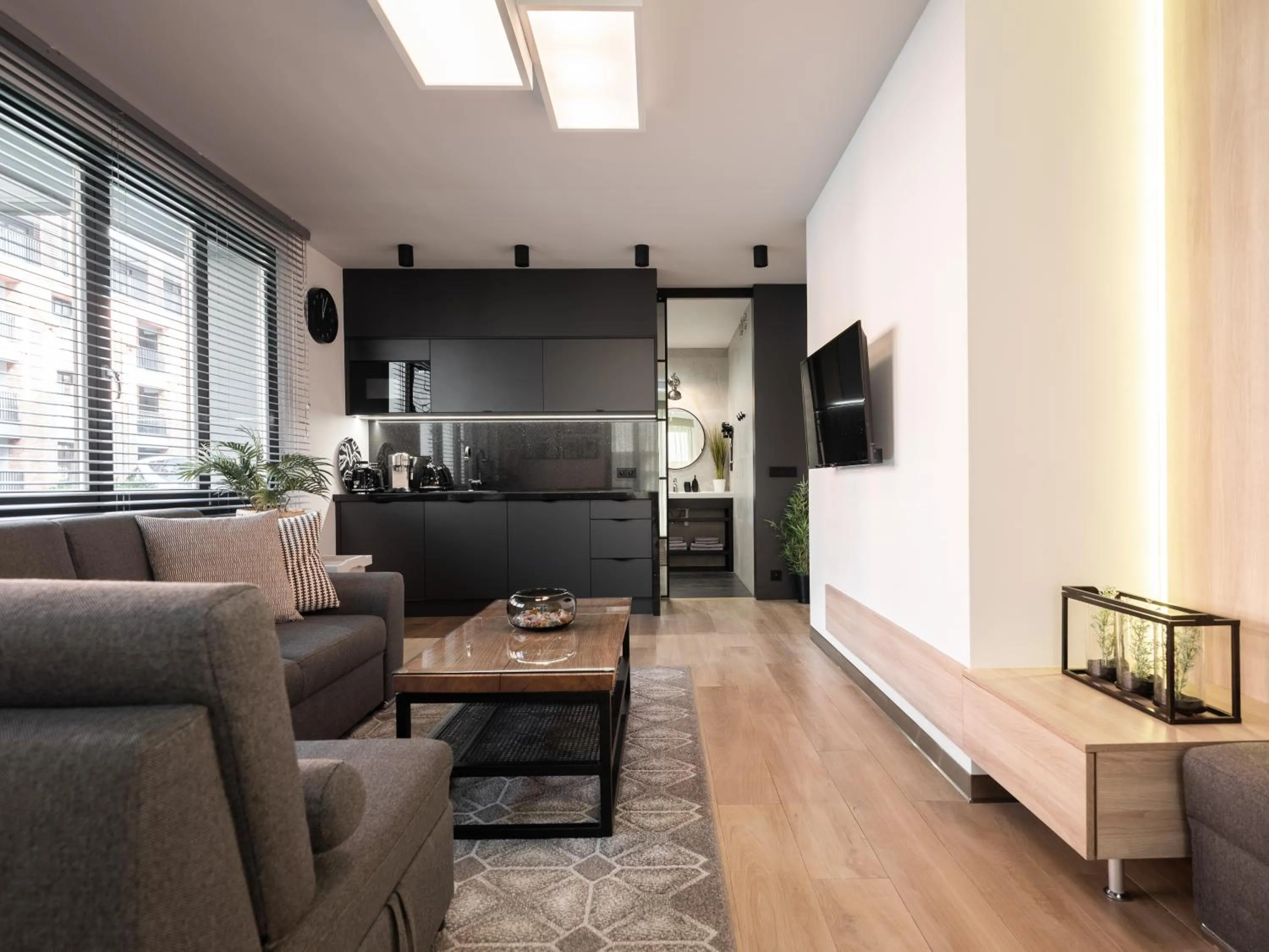 Kitchen or kitchenette in Jacuzzi Apartments