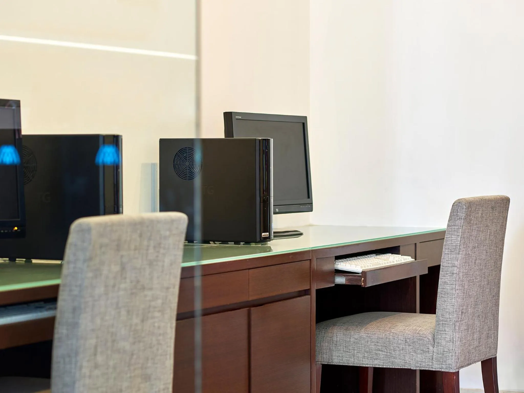 Area and facilities in The Suites Hotel Jeju