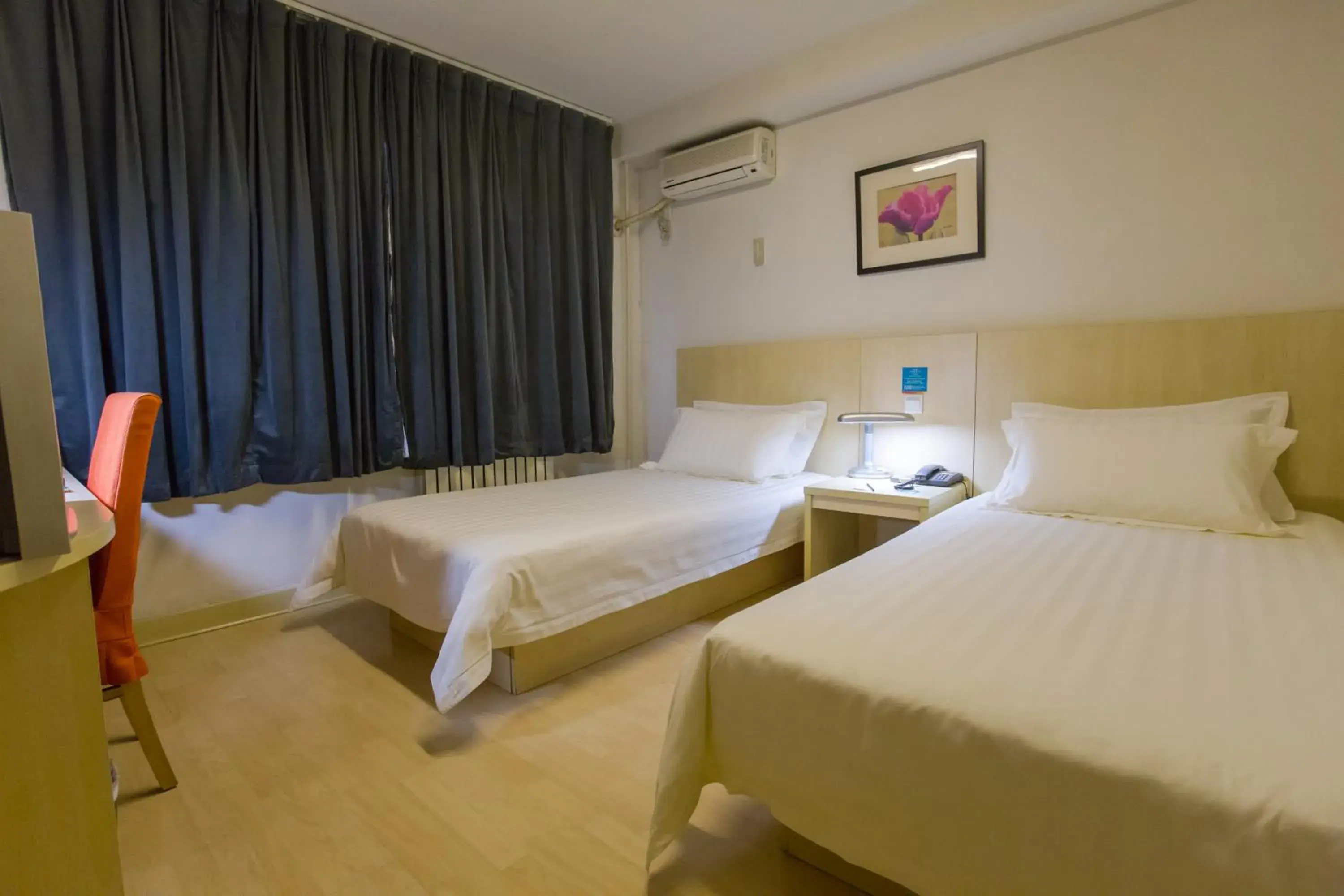 bunk bed, Bed in Jinjiang Inn - Beijing Changchun Street bunk bed, Bed in Jinjiang Inn - Beijing Changchun Street