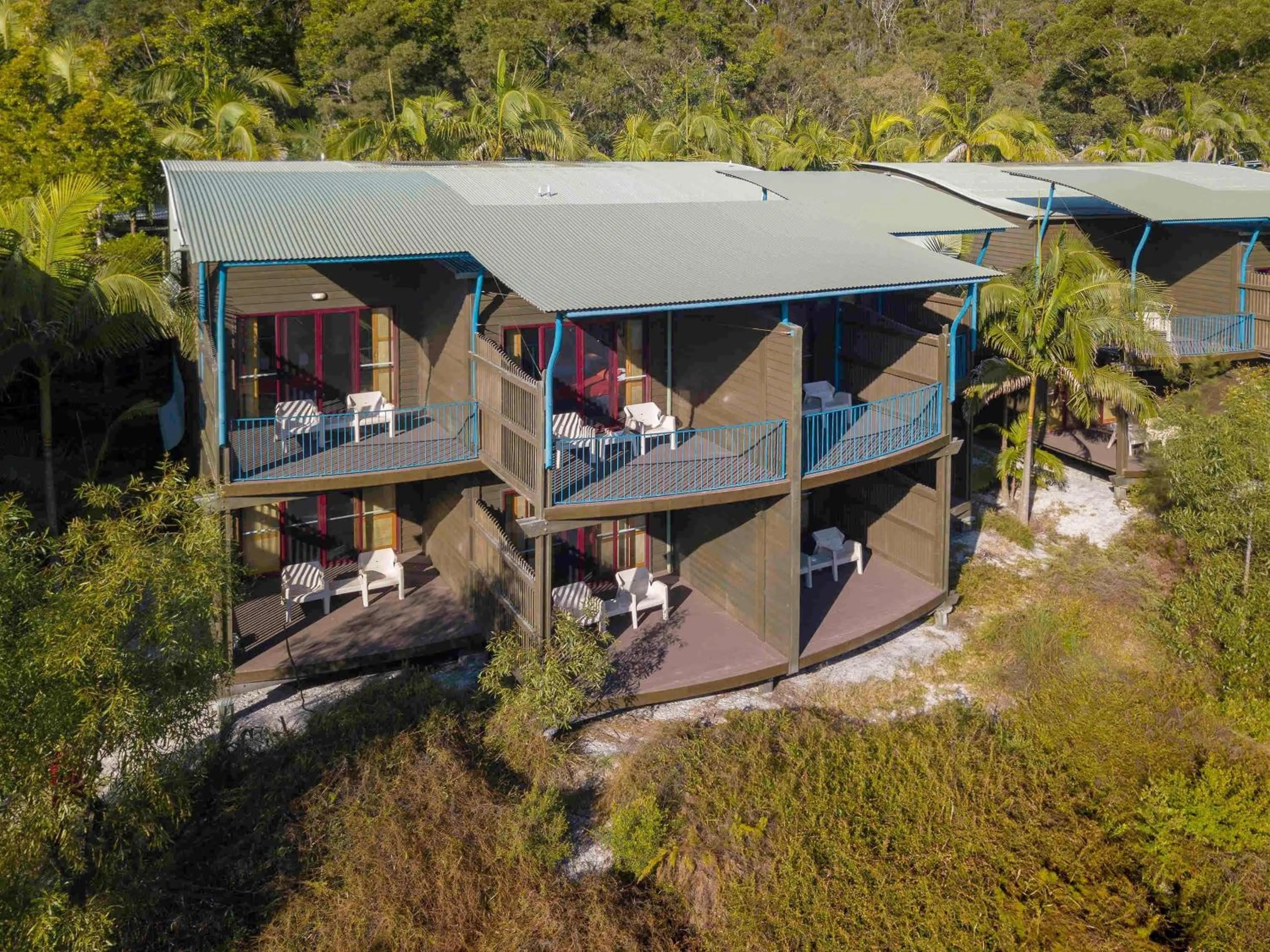 Property building in Kingfisher Bay Resort