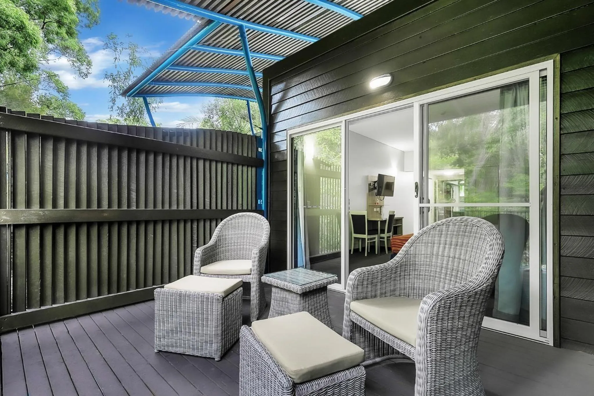 Patio in Kingfisher Bay Resort