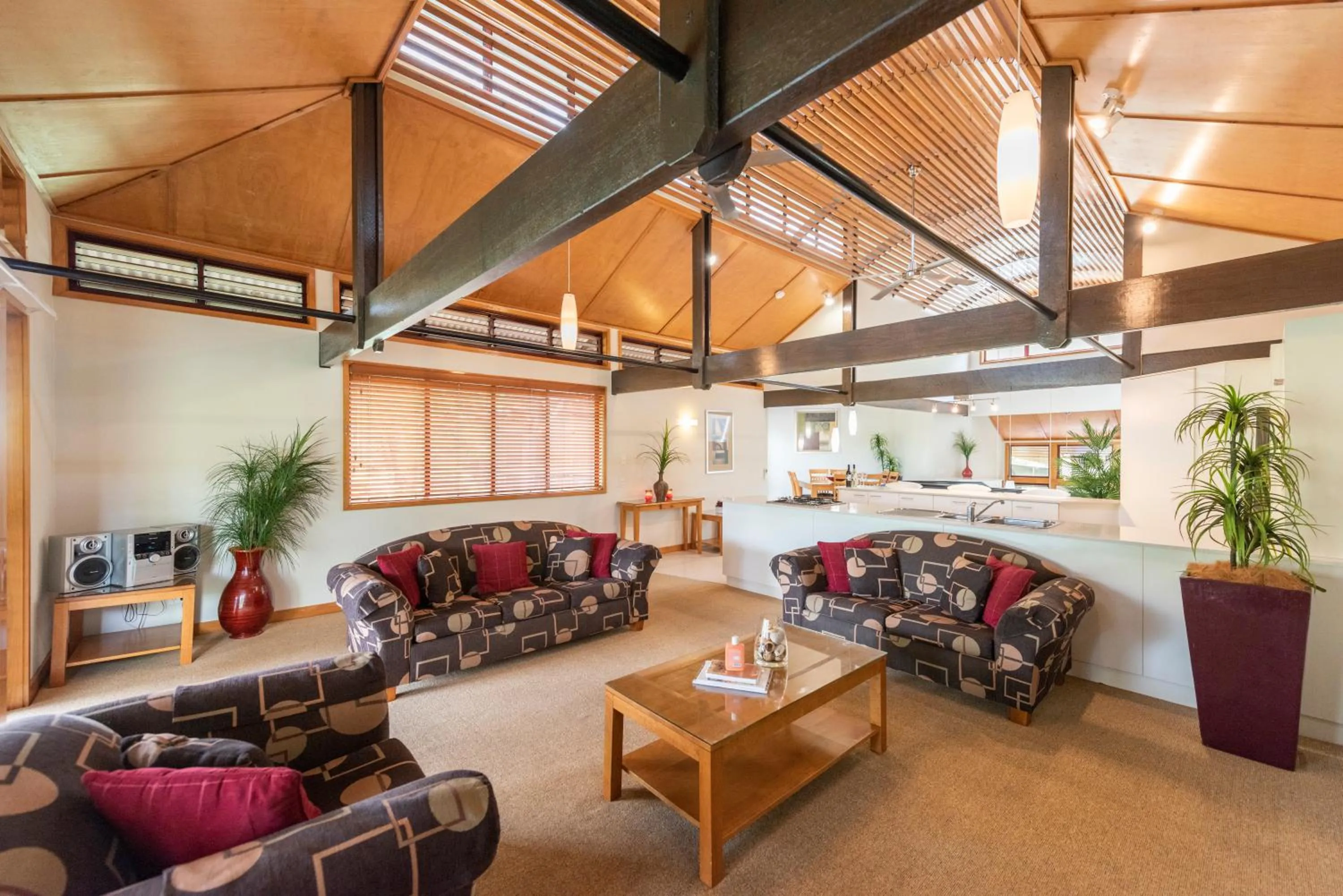 Kingfisher Bay Resort