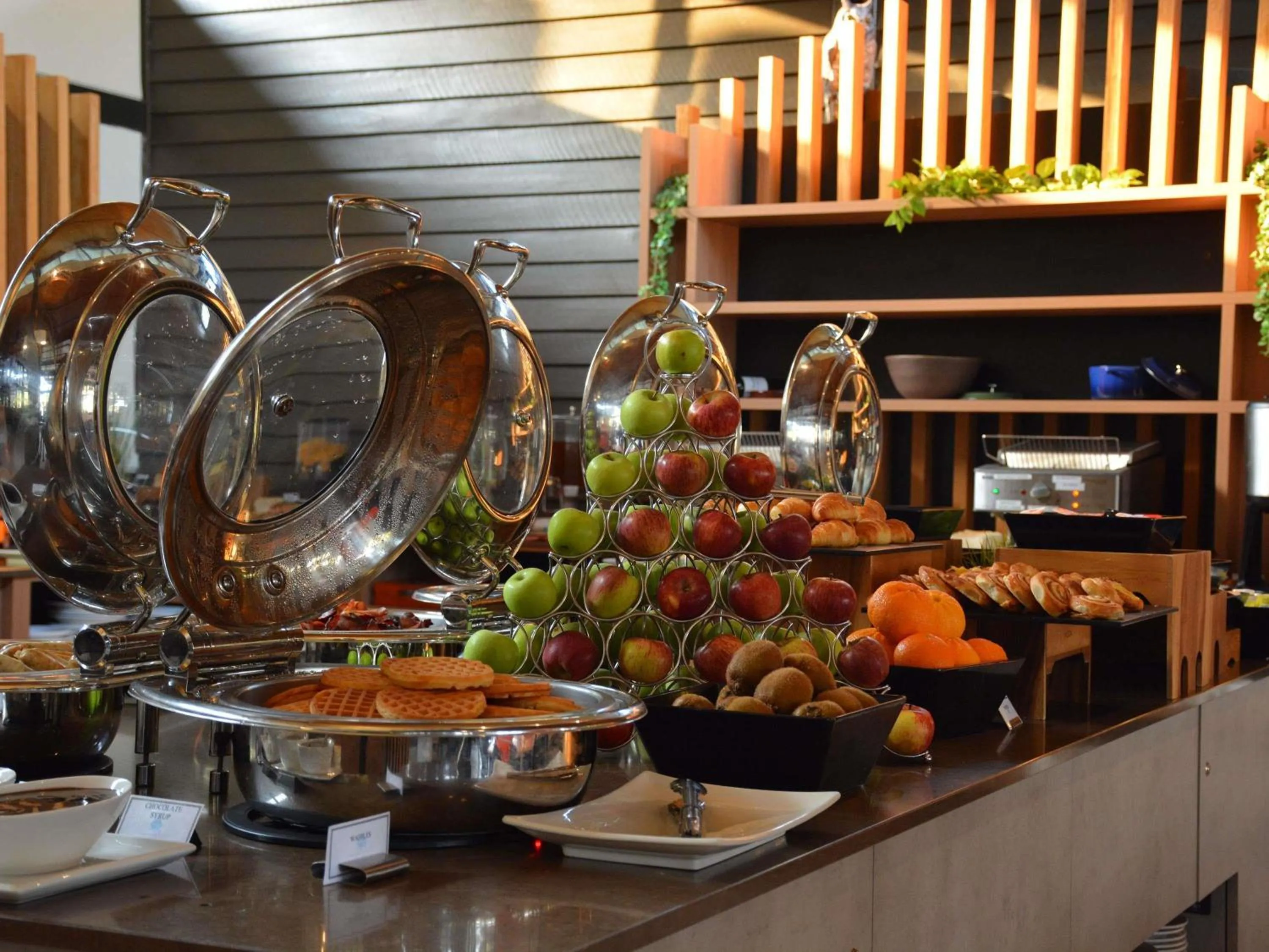 Restaurant/places to eat in Kingfisher Bay Resort