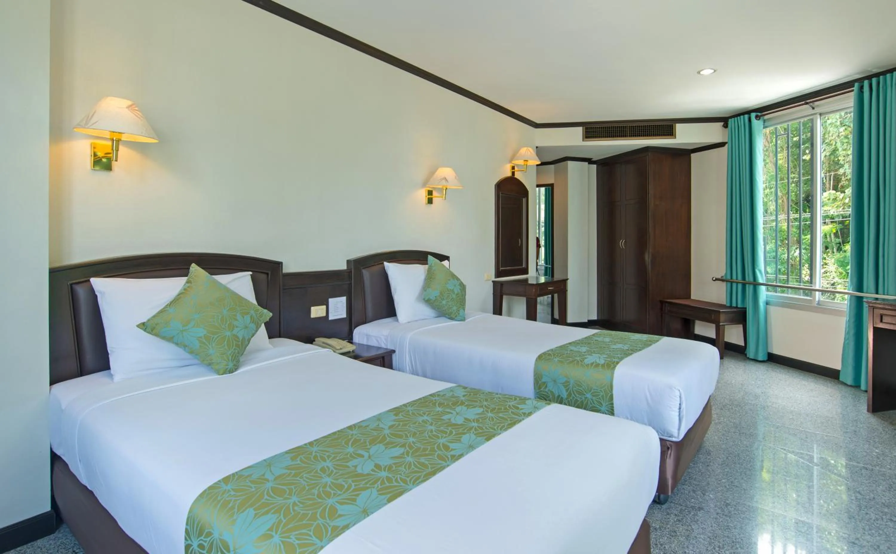 Bed in Green House Hotel