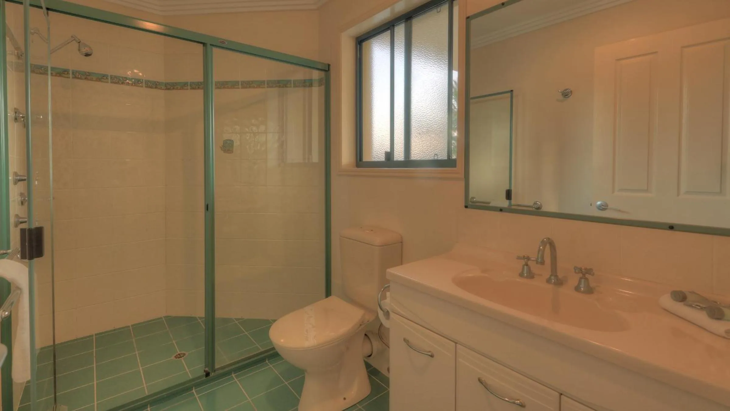 Bathroom in Grange Resort Hervey Bay