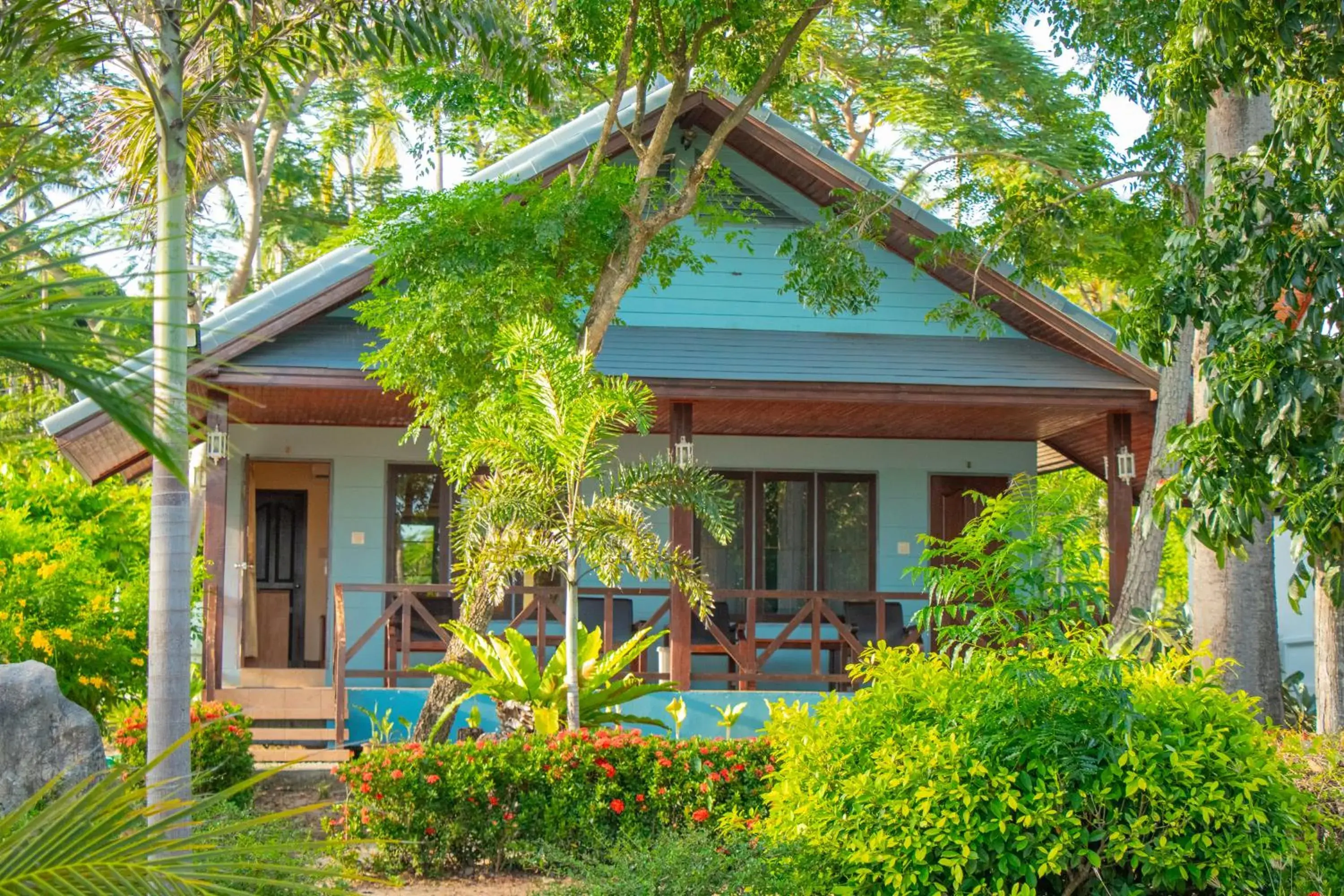 Property building in Rocky Point Resort Property building in Rocky Point Resort