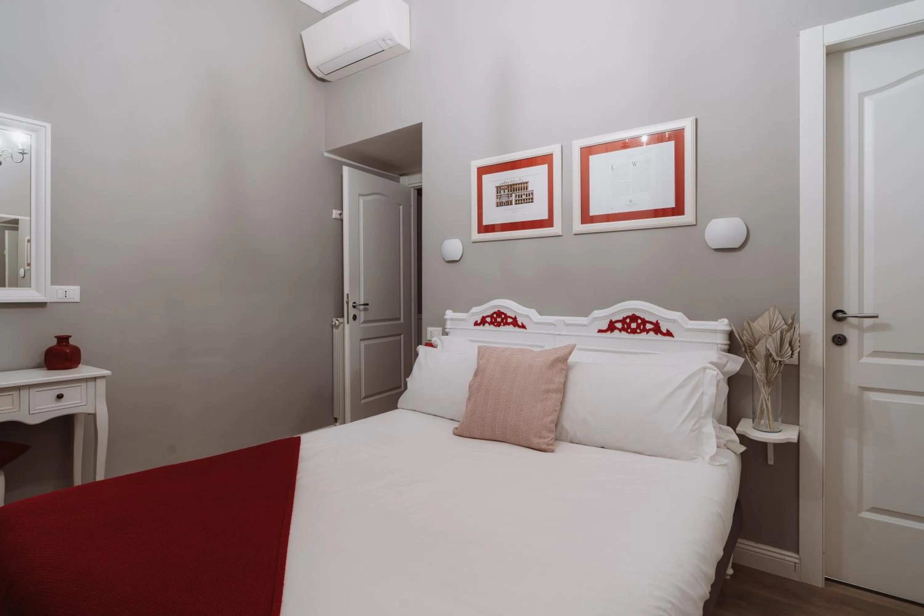 Bed in Rooms Genova dei Rolli