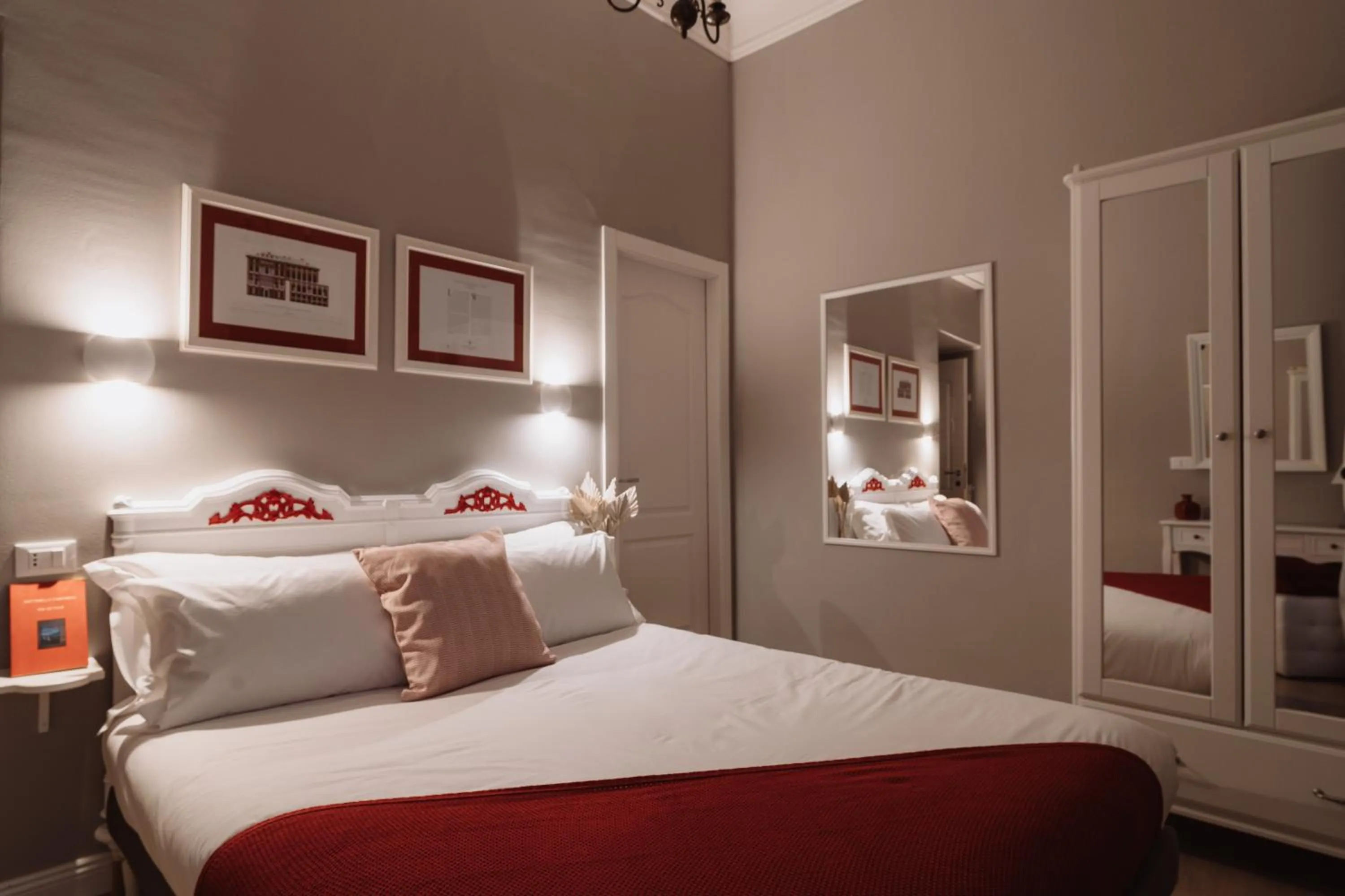 Bed in Rooms Genova dei Rolli