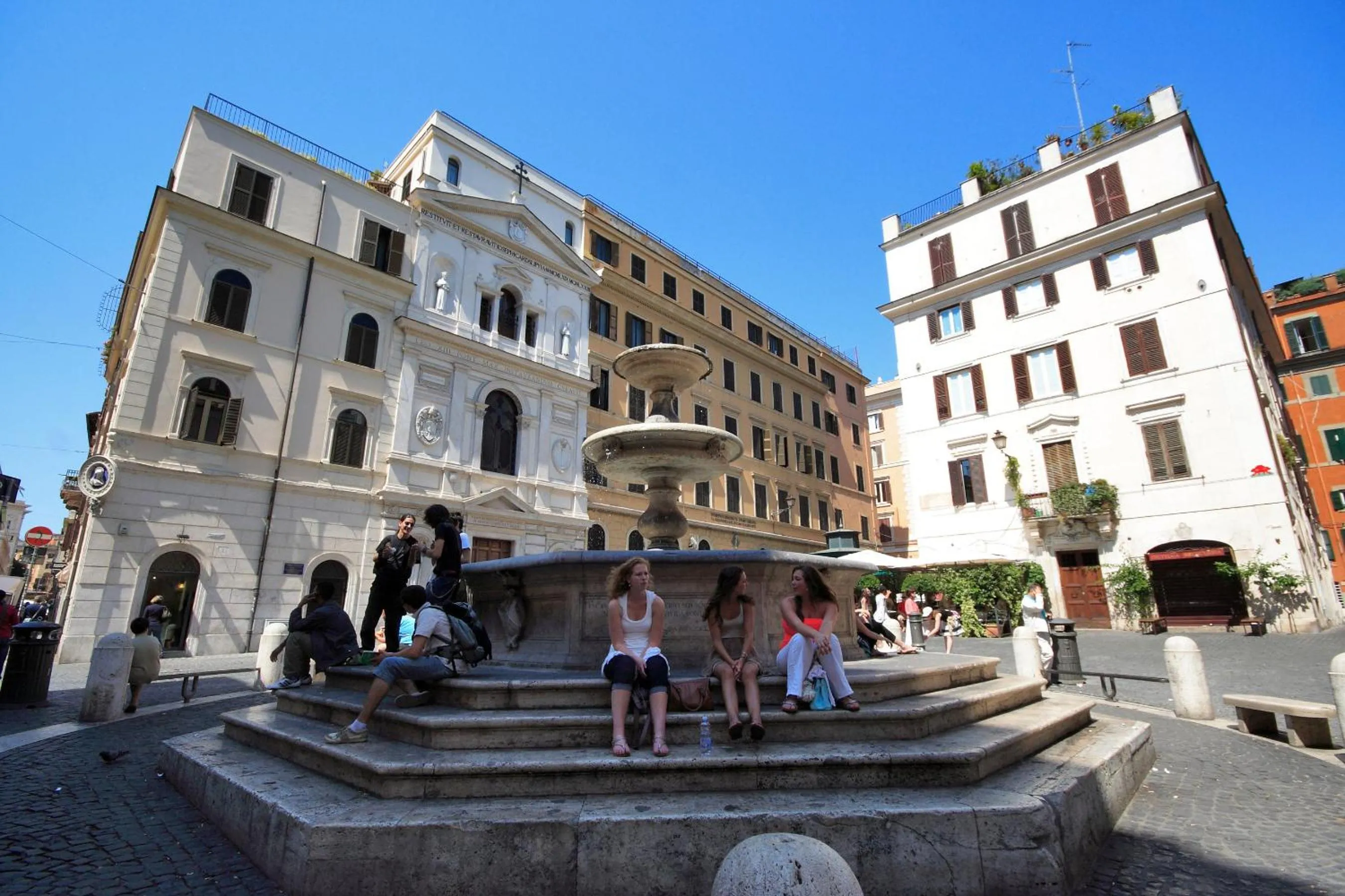 Nearby landmark in Rome Unique Monti Colosseum