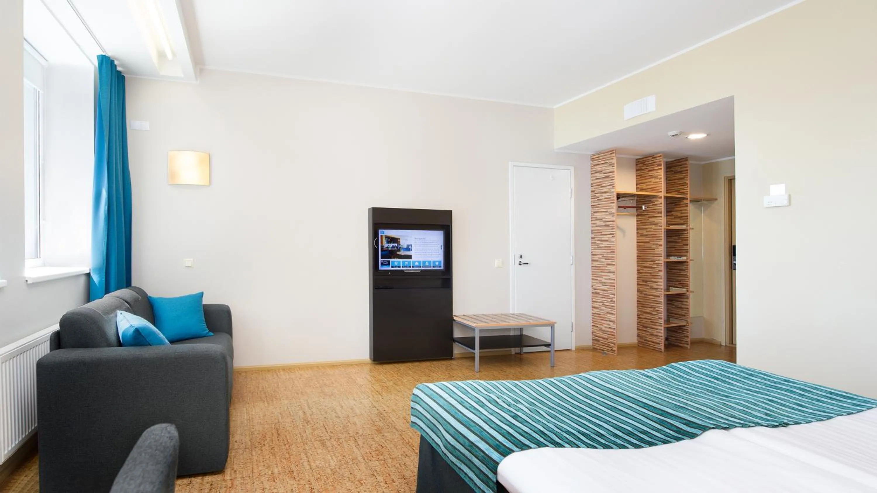 TV and multimedia, Bed in Hestia Hotel Seaport Tallinn