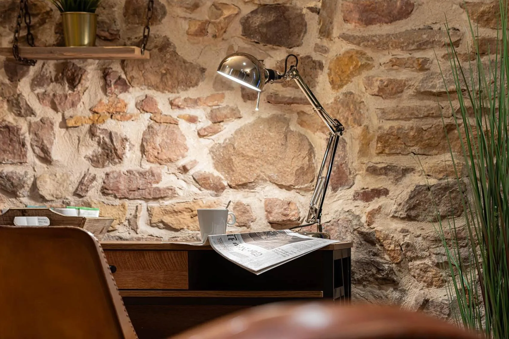 Seating area in Contact Hôtels Le Savigny & Spa