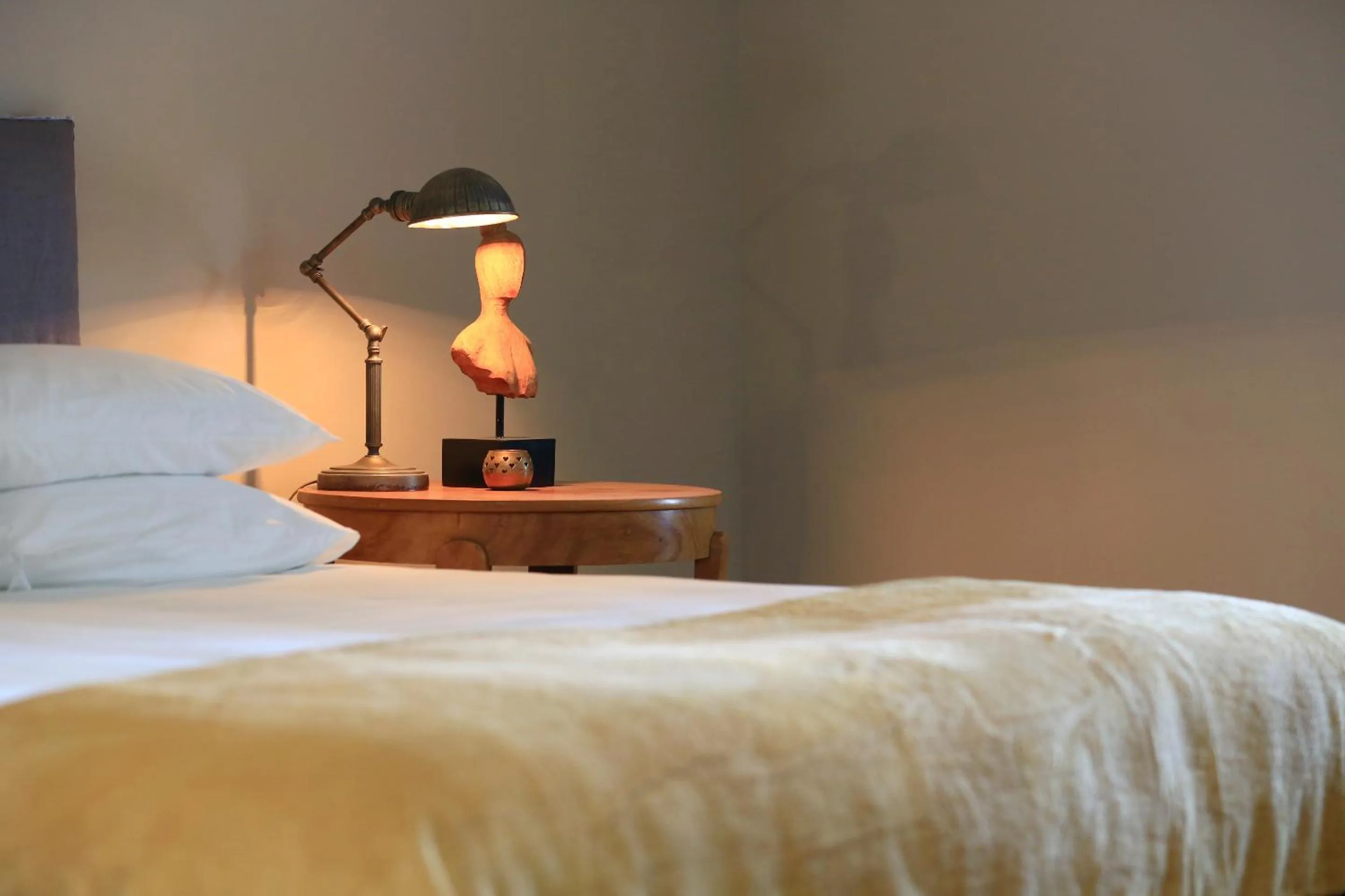 Deluxe King Suite in Merci Papa Merci Maman