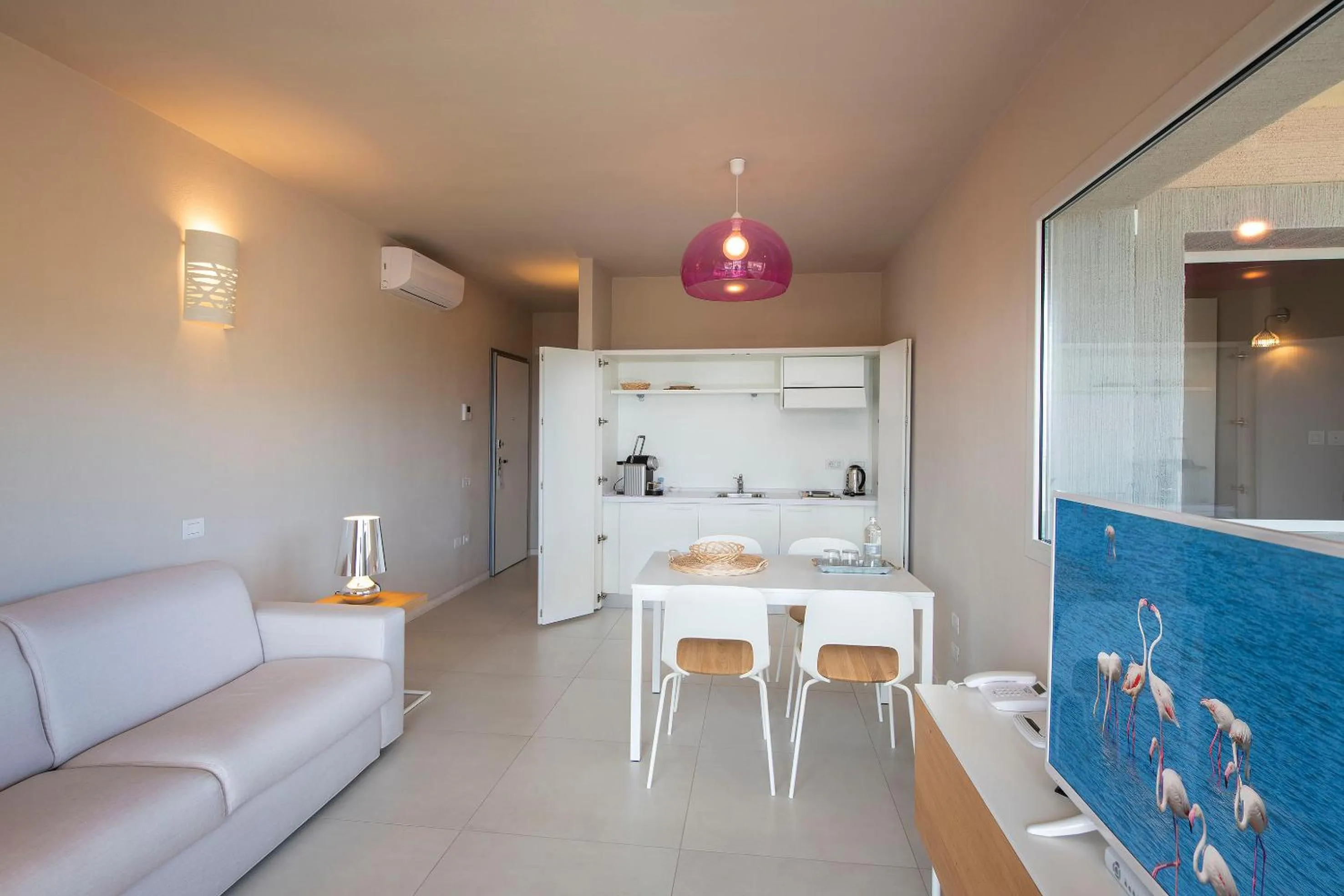 TV and multimedia in Domu Simius Life Style Hotel