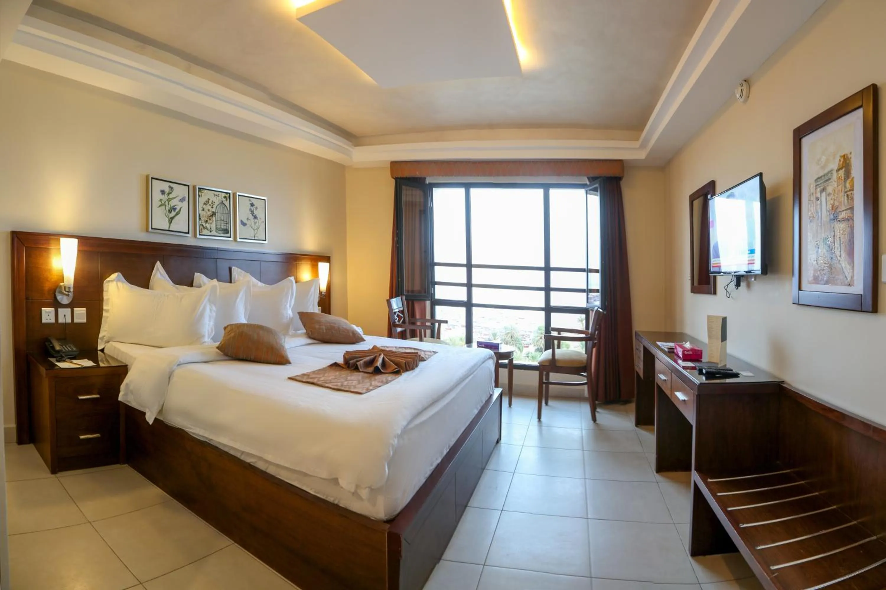 Photo of the whole room, Bed in City Tower Hotel