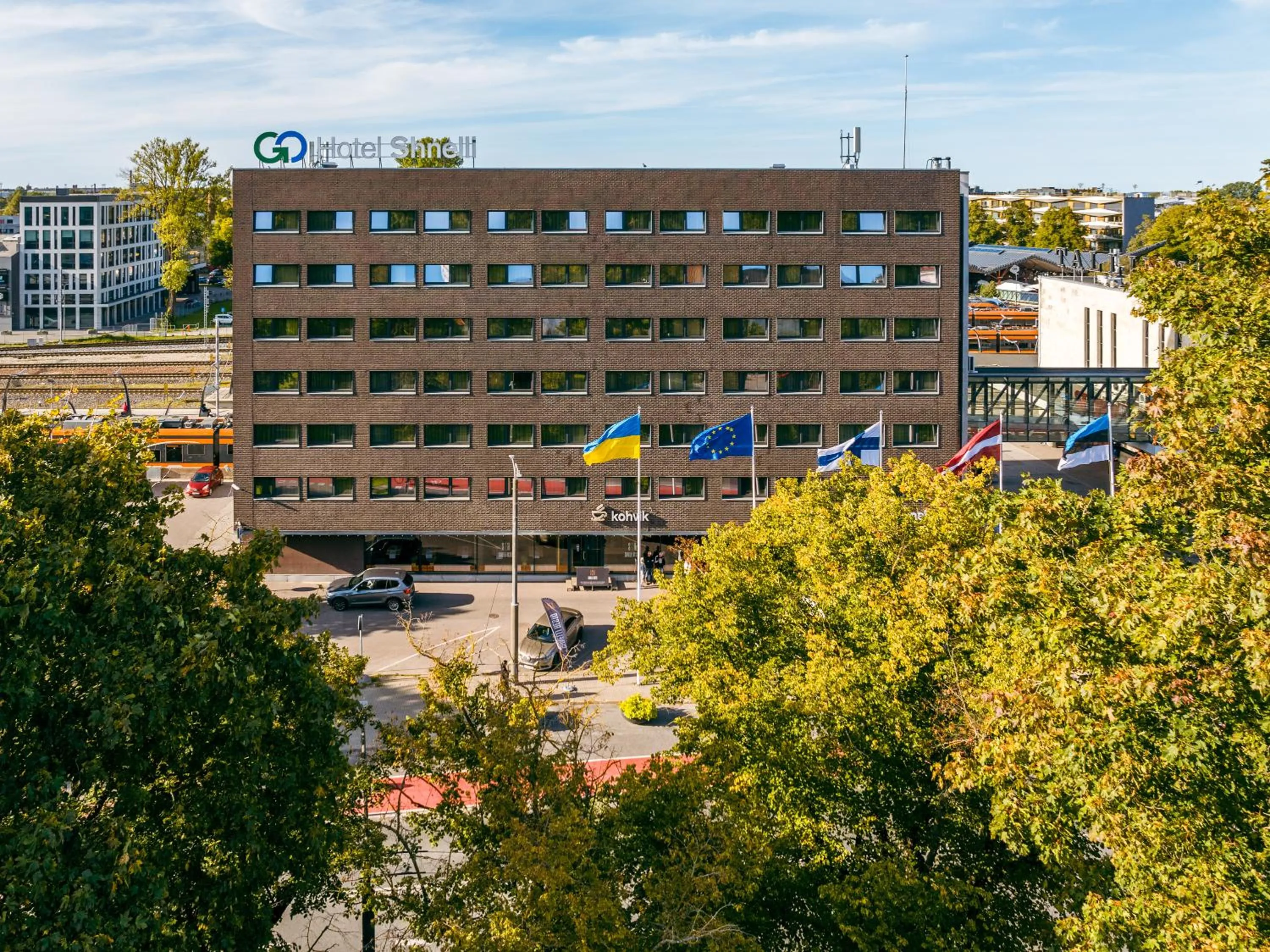 Property building in Go Hotel Shnelli