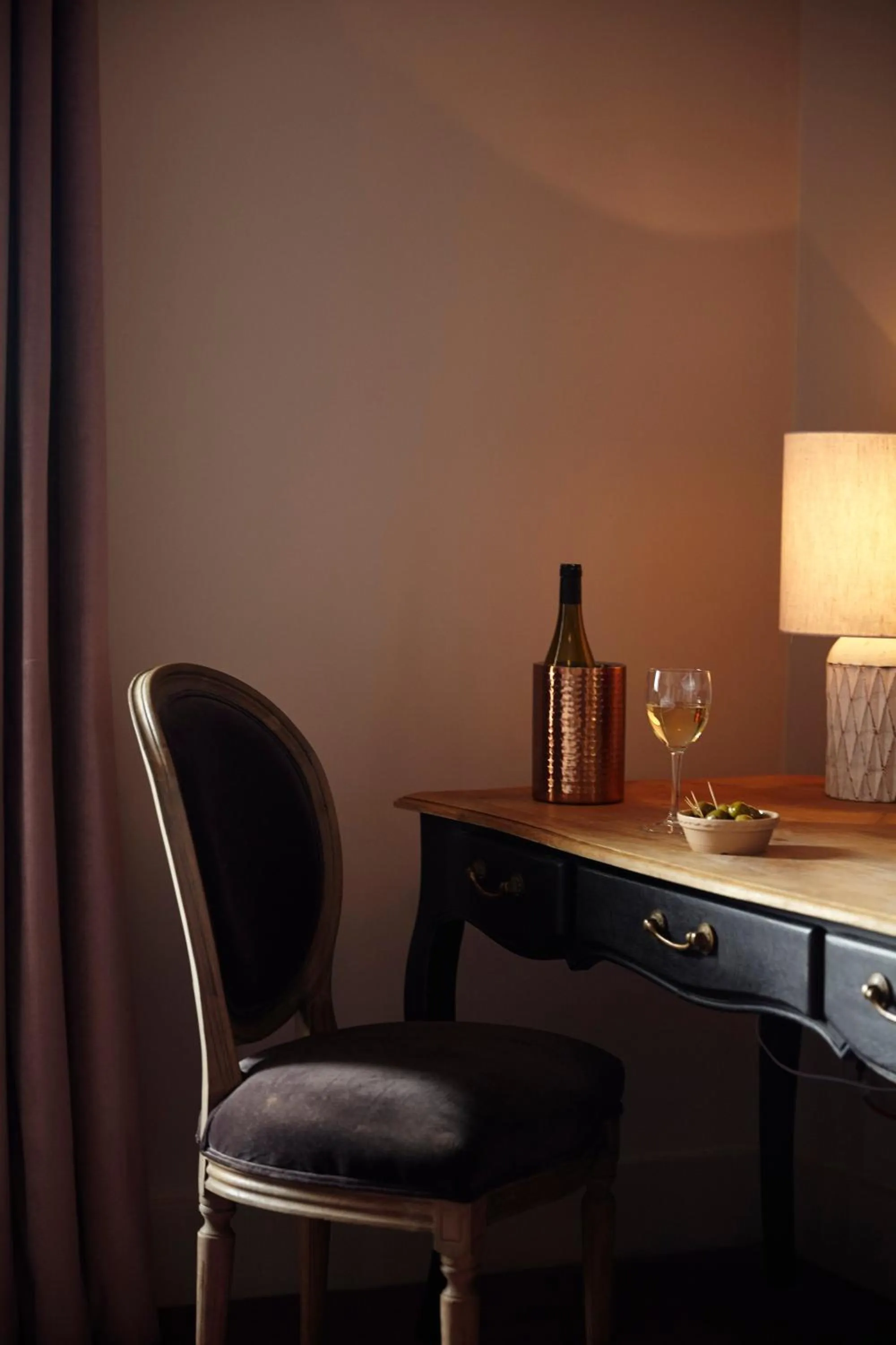 Seating area in Hertford House