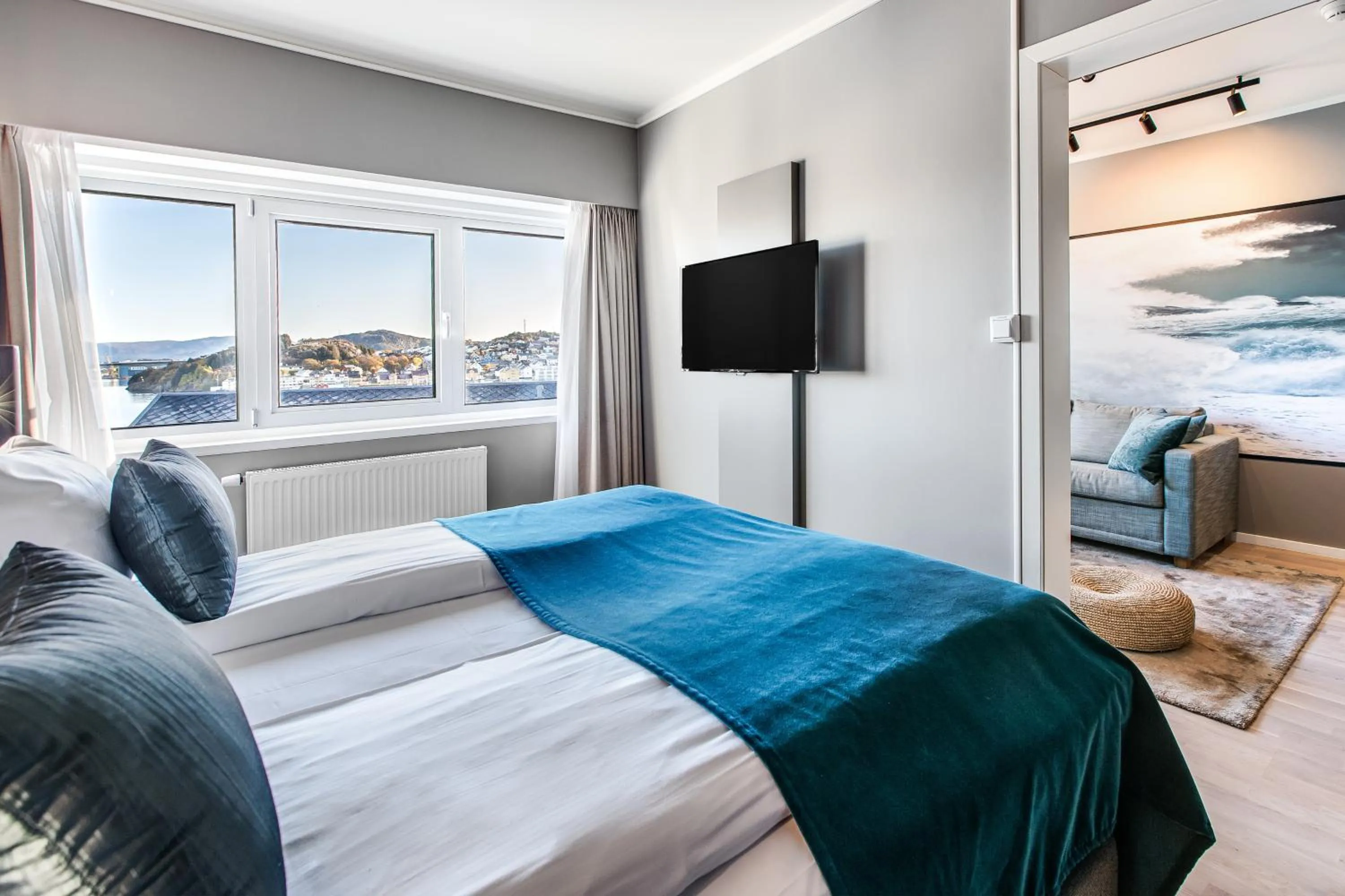 Bedroom, Bed in Quality Hotel Grand Kristiansund