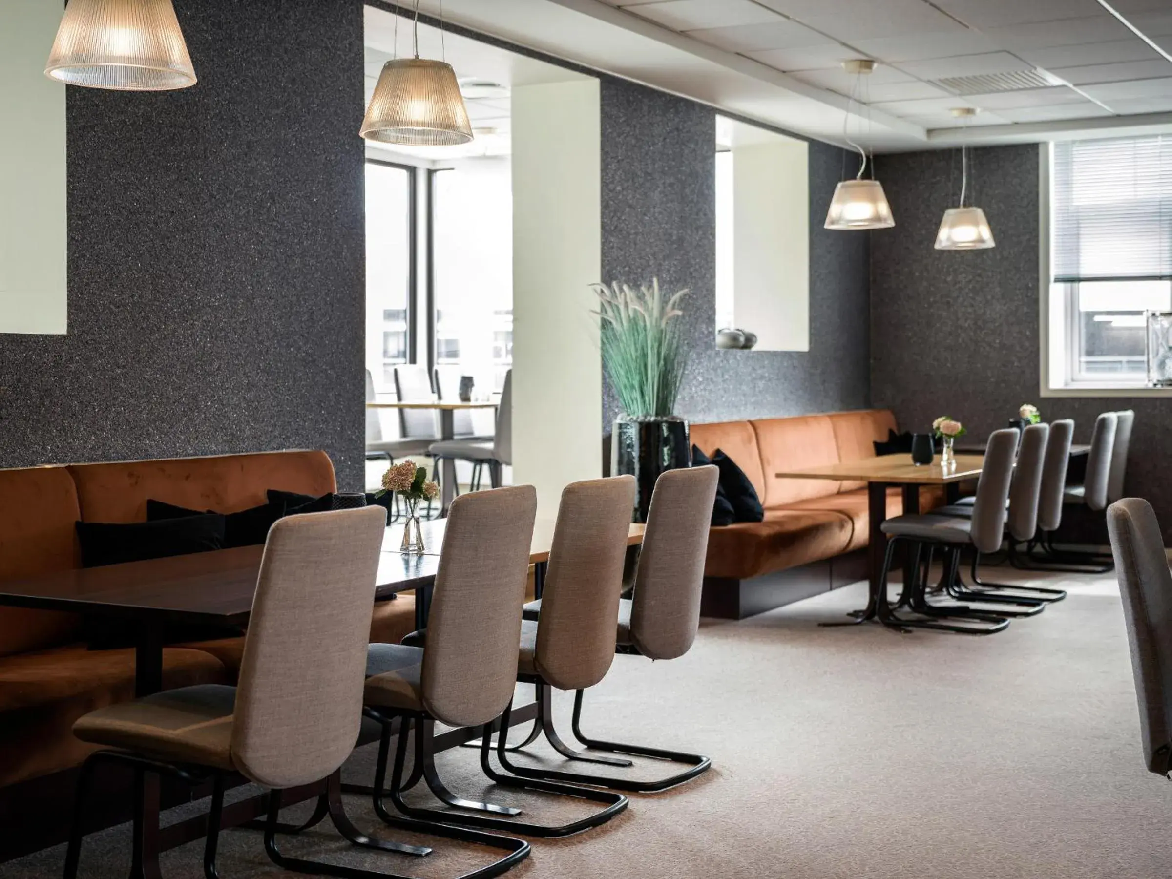 Restaurant/places to eat in Quality Hotel Grand Kristiansund Restaurant/places to eat in Quality Hotel Grand Kristiansund