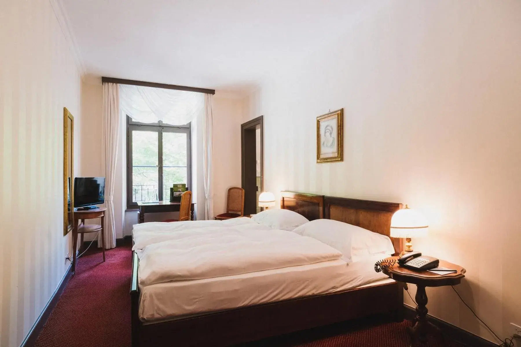 Classic Double Room with Forest View - single occupancy in Grandhotel Giessbach Classic Double Room with Forest View - single occupancy in Grandhotel Giessbach