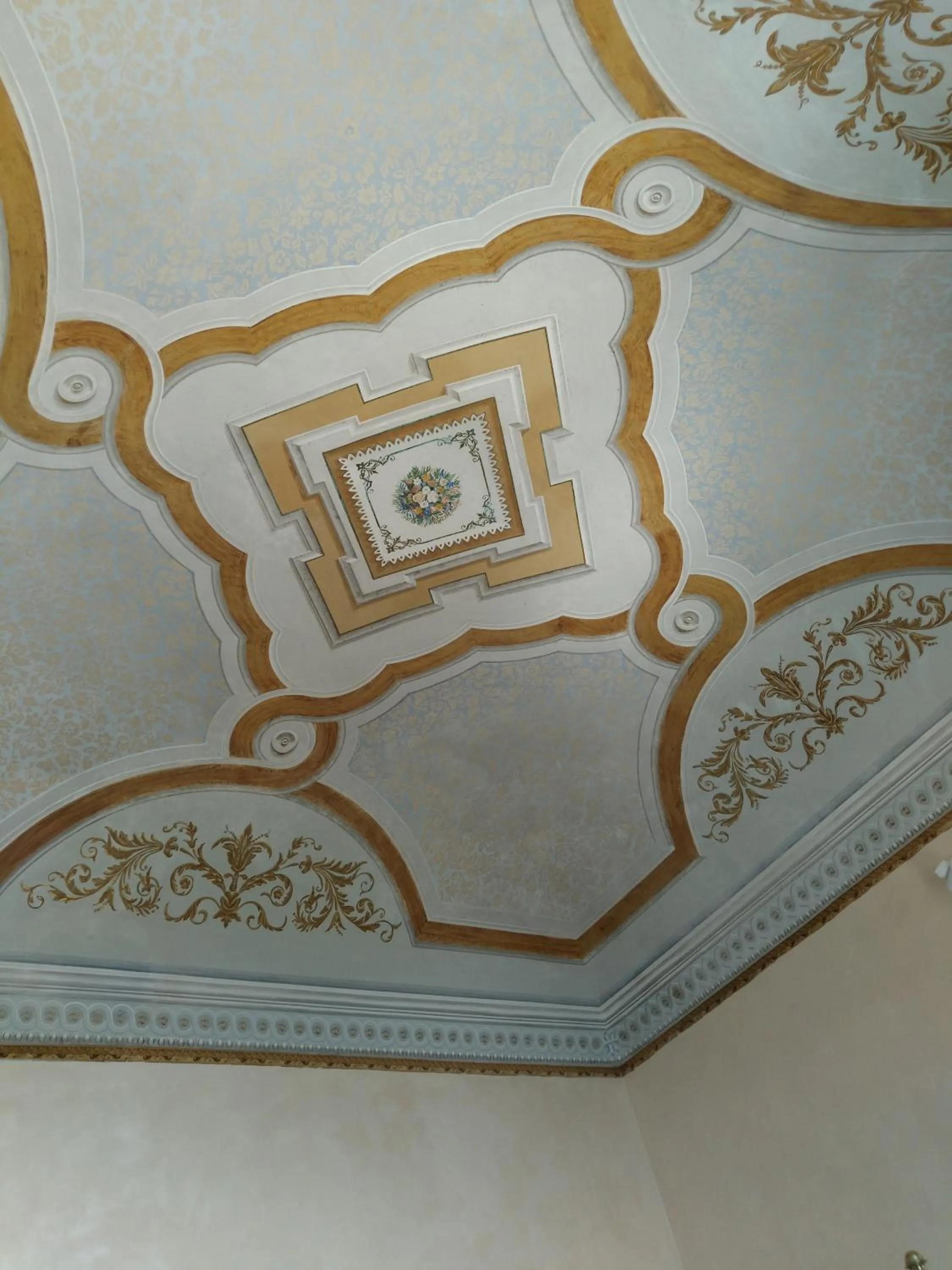 Decorative detail in Il Bersó di Porta Catena