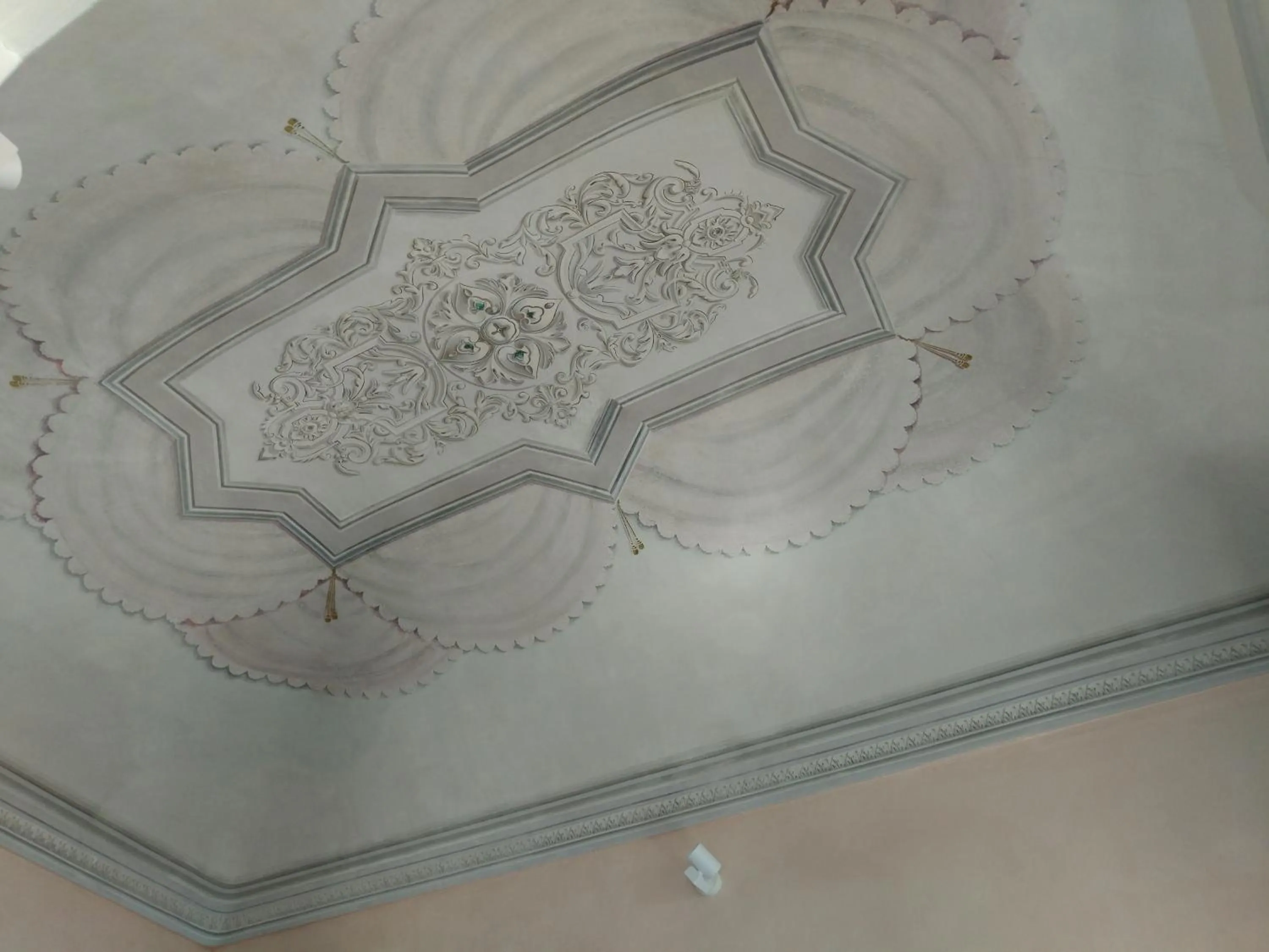 Decorative detail in Il Bersó di Porta Catena