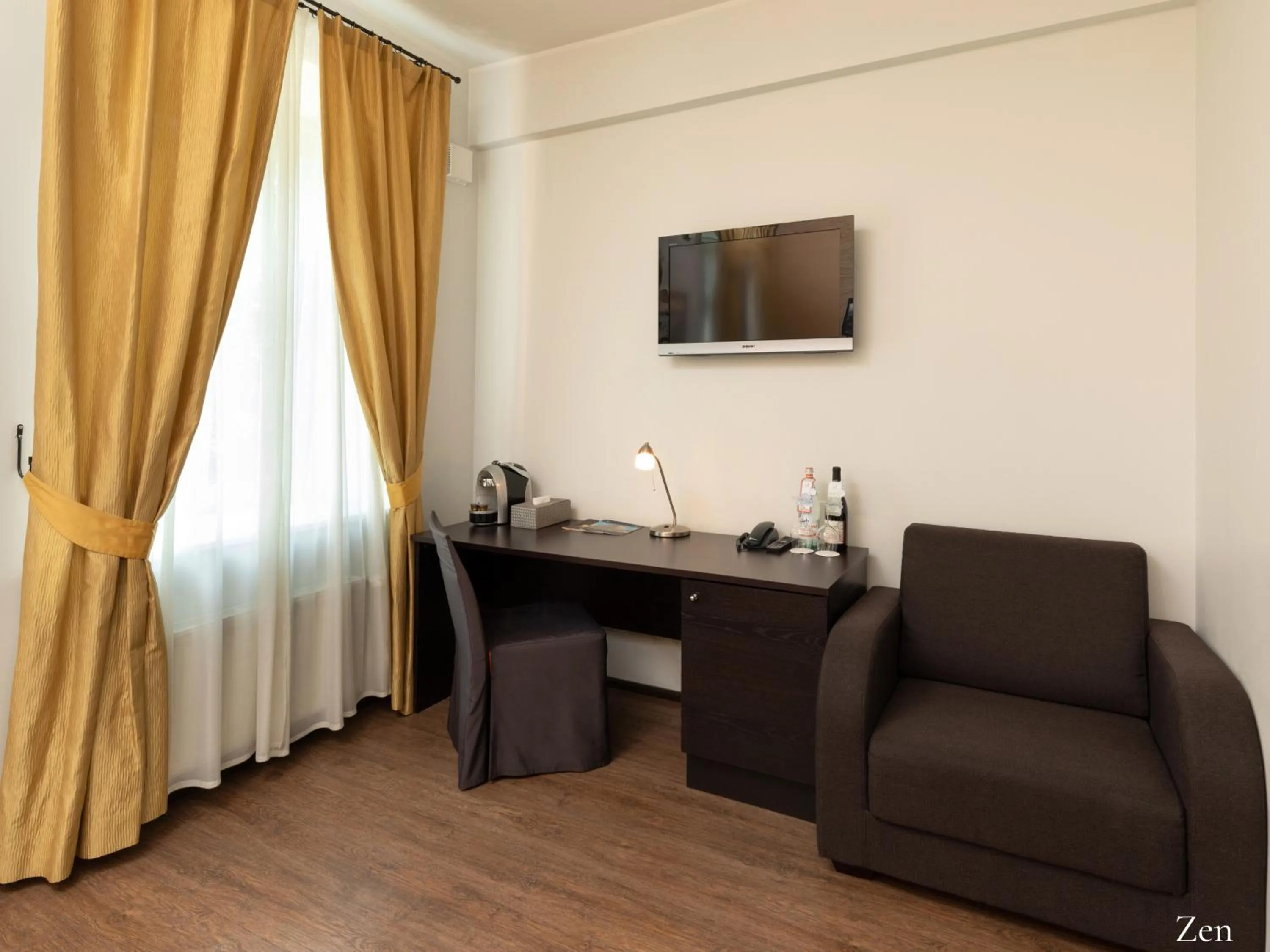 Coffee/tea facilities in Kreutzwald Hotel Tallinn