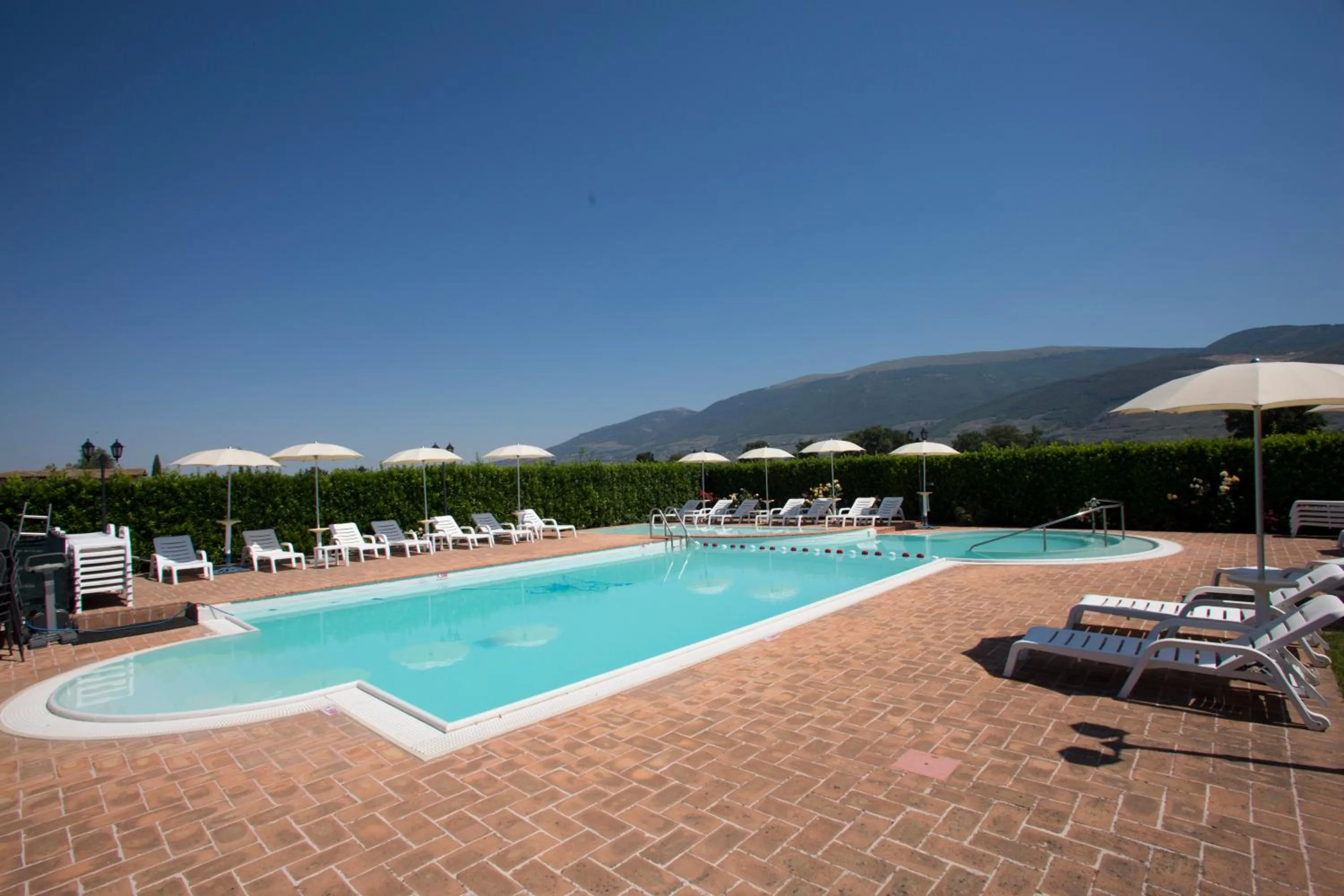 Property building in Terre Del Cantico Country House