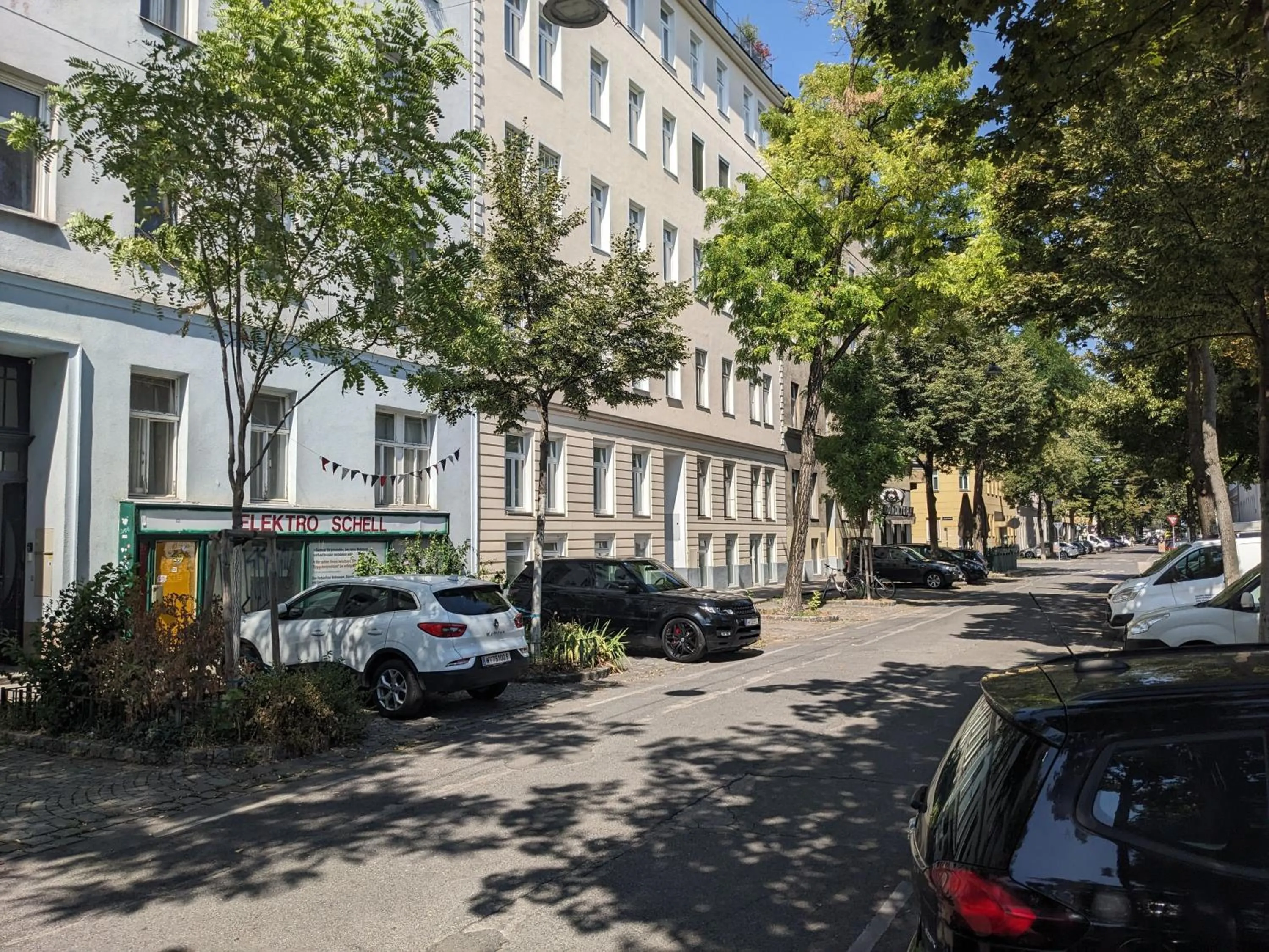 Neighbourhood in Haus Max