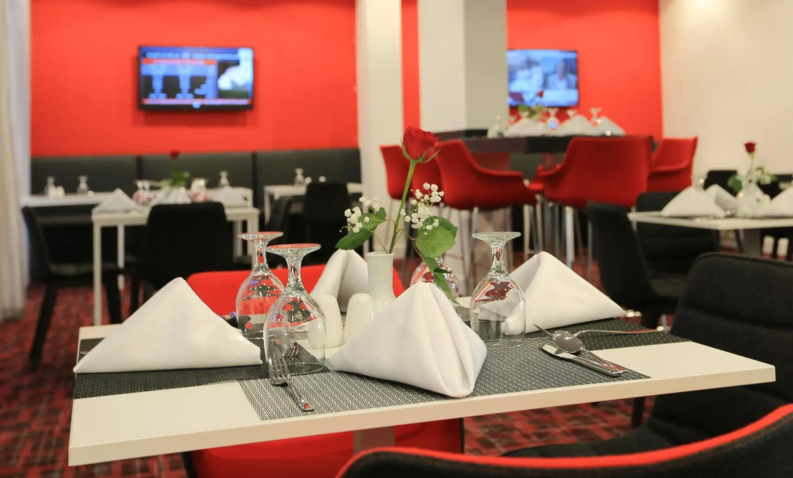 Restaurant/places to eat in Ramada Encore Al Khobar Olaya Restaurant/places to eat in Ramada Encore Al Khobar Olaya