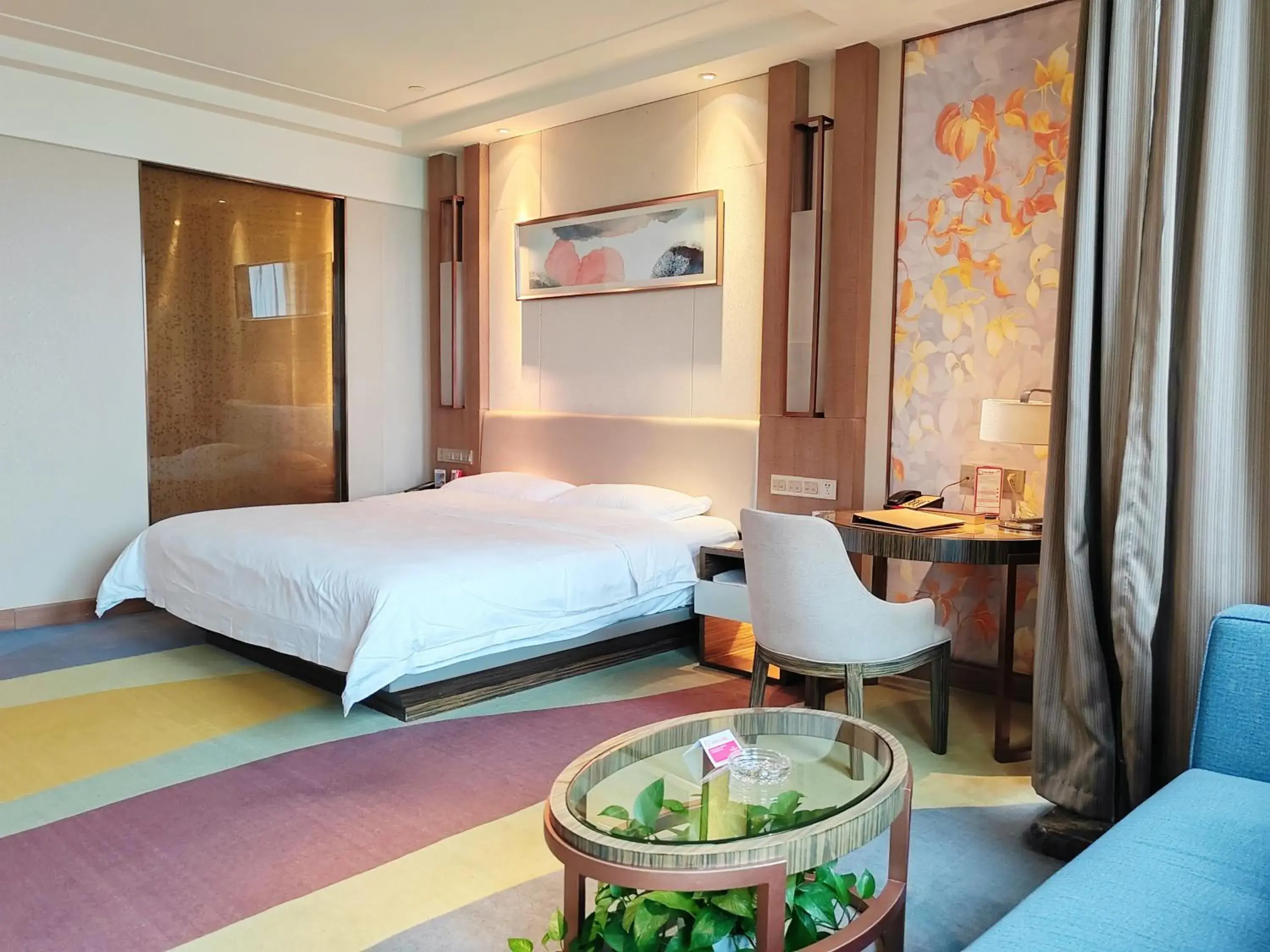 Superior King Non-Smoking in Ramada Heze Superior King Non-Smoking in Ramada Heze