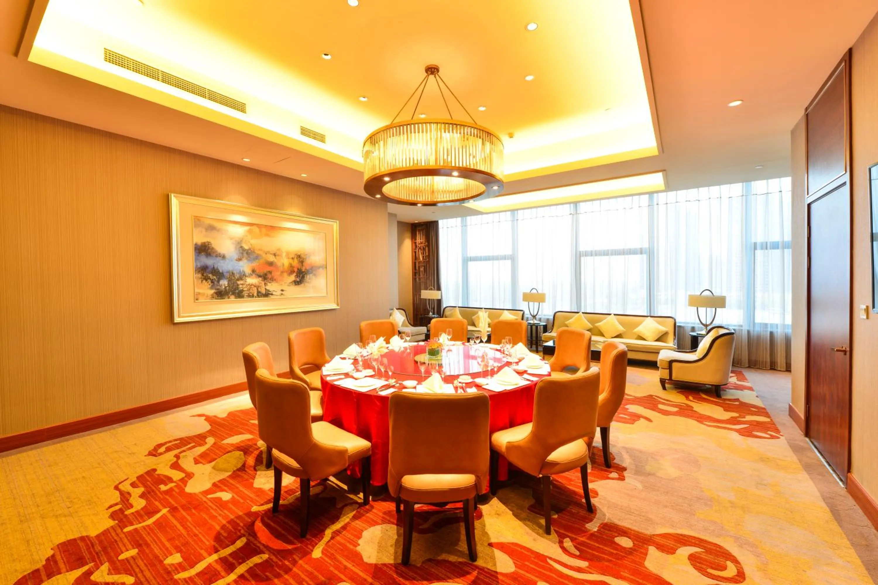 Restaurant/places to eat in Ramada Heze