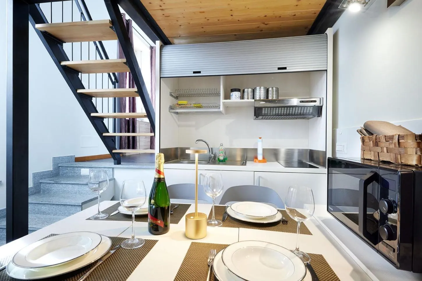 Kitchen or kitchenette in Loft Santa Giulia