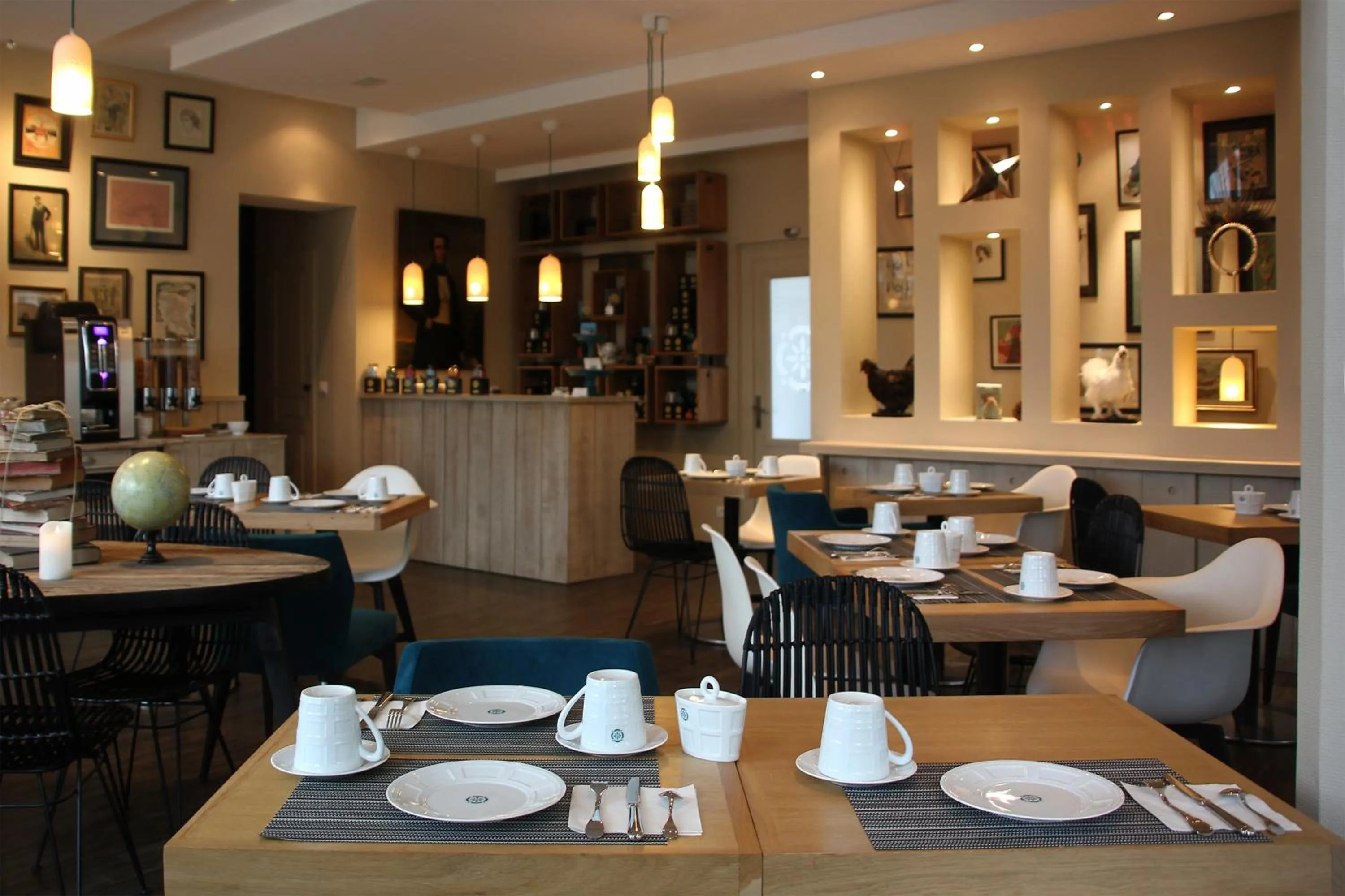 Decorative detail in The Originals Boutique Hôtel La Villa Ouest & Spa