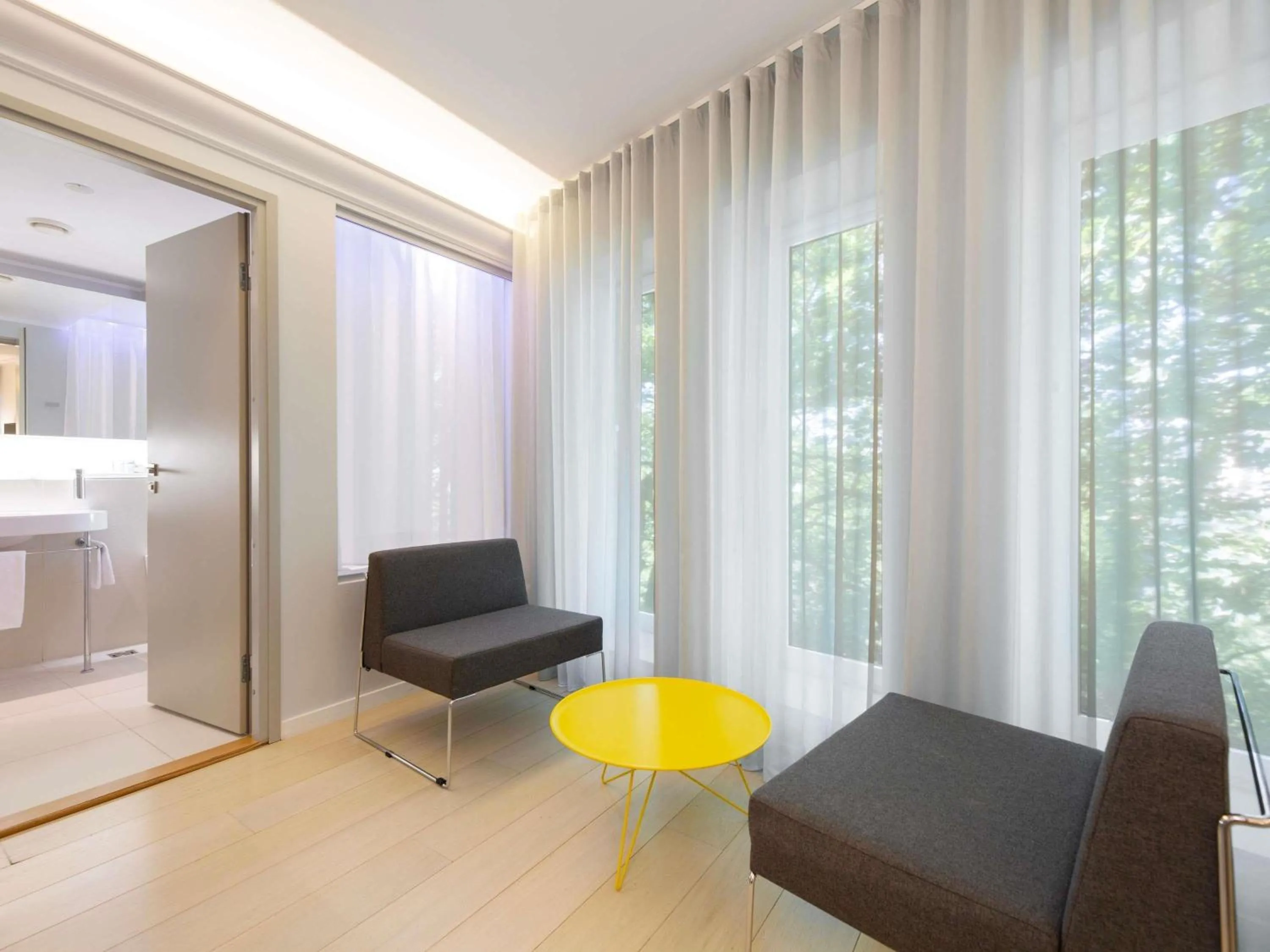 Bedroom in ibis Styles Tallinn