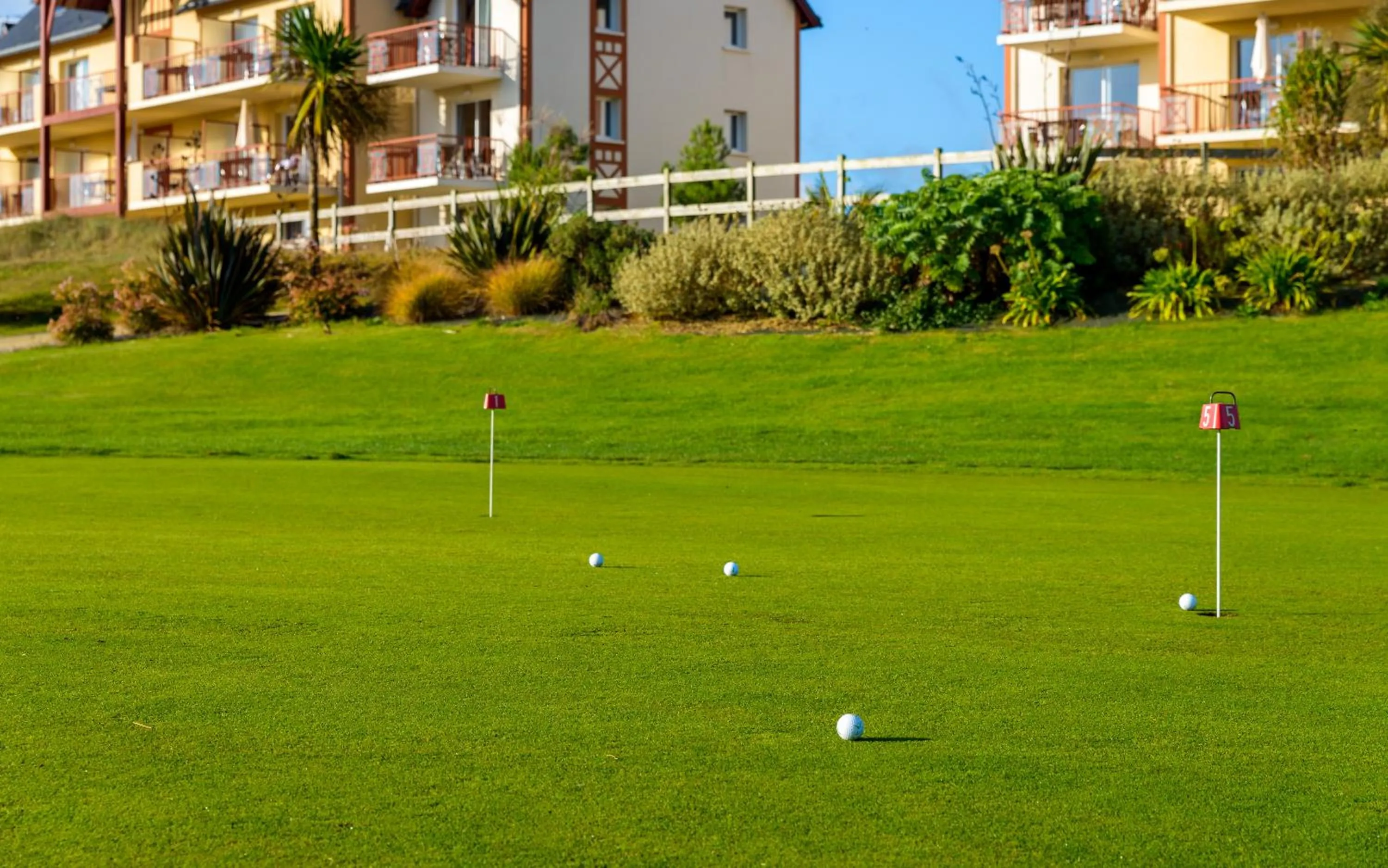 Golfcourse in Lagrange Vacances Cap Green