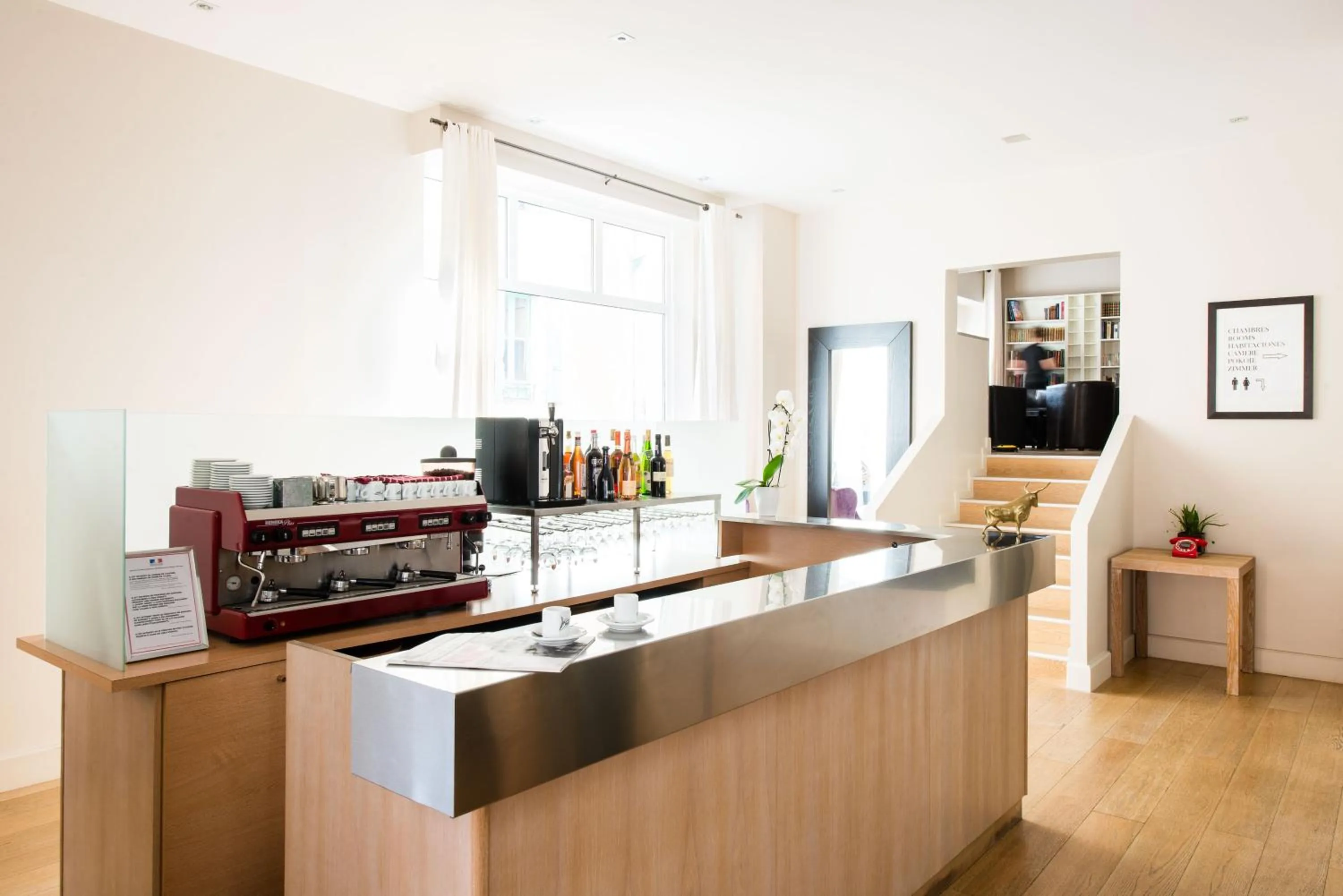 Lounge or bar in Hôtel Atrium