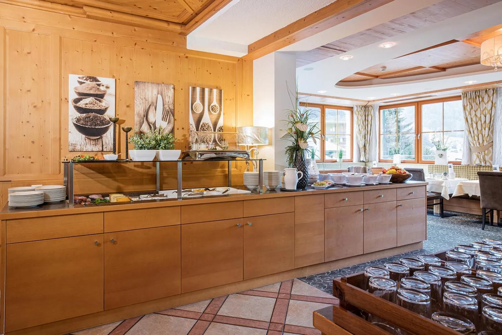 Breakfast in Hotel Roslehen