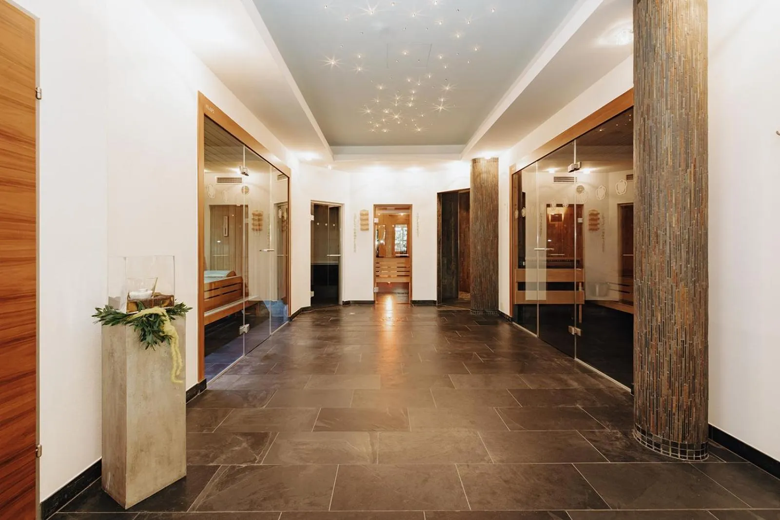 Spa and wellness centre/facilities in Hotel Roslehen
