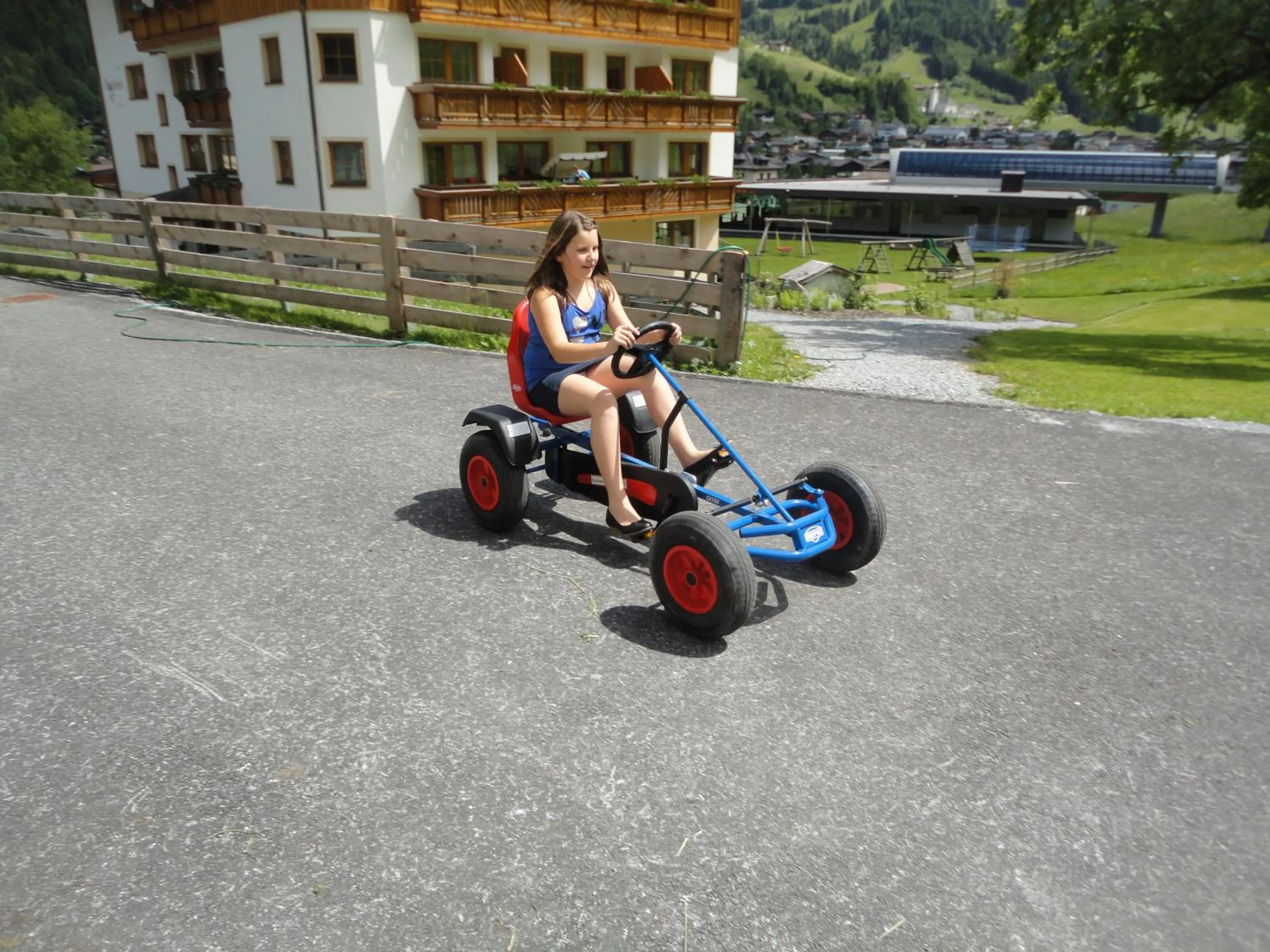 Children play ground in Hotel Roslehen