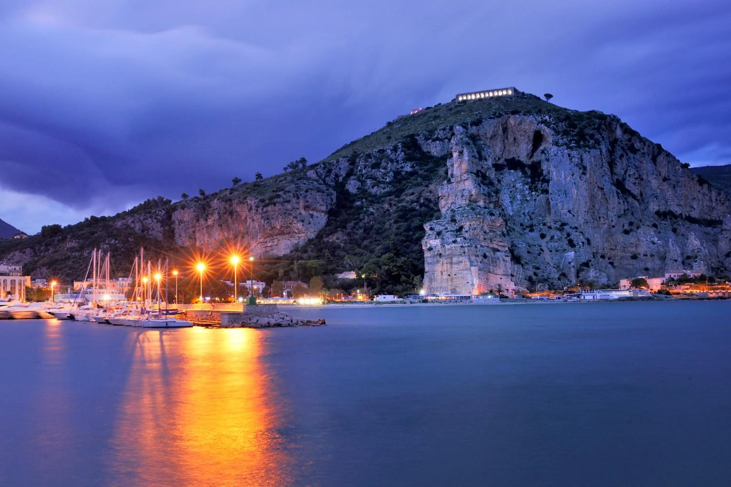 Nearby landmark in Quiet Home Terracina Apartments