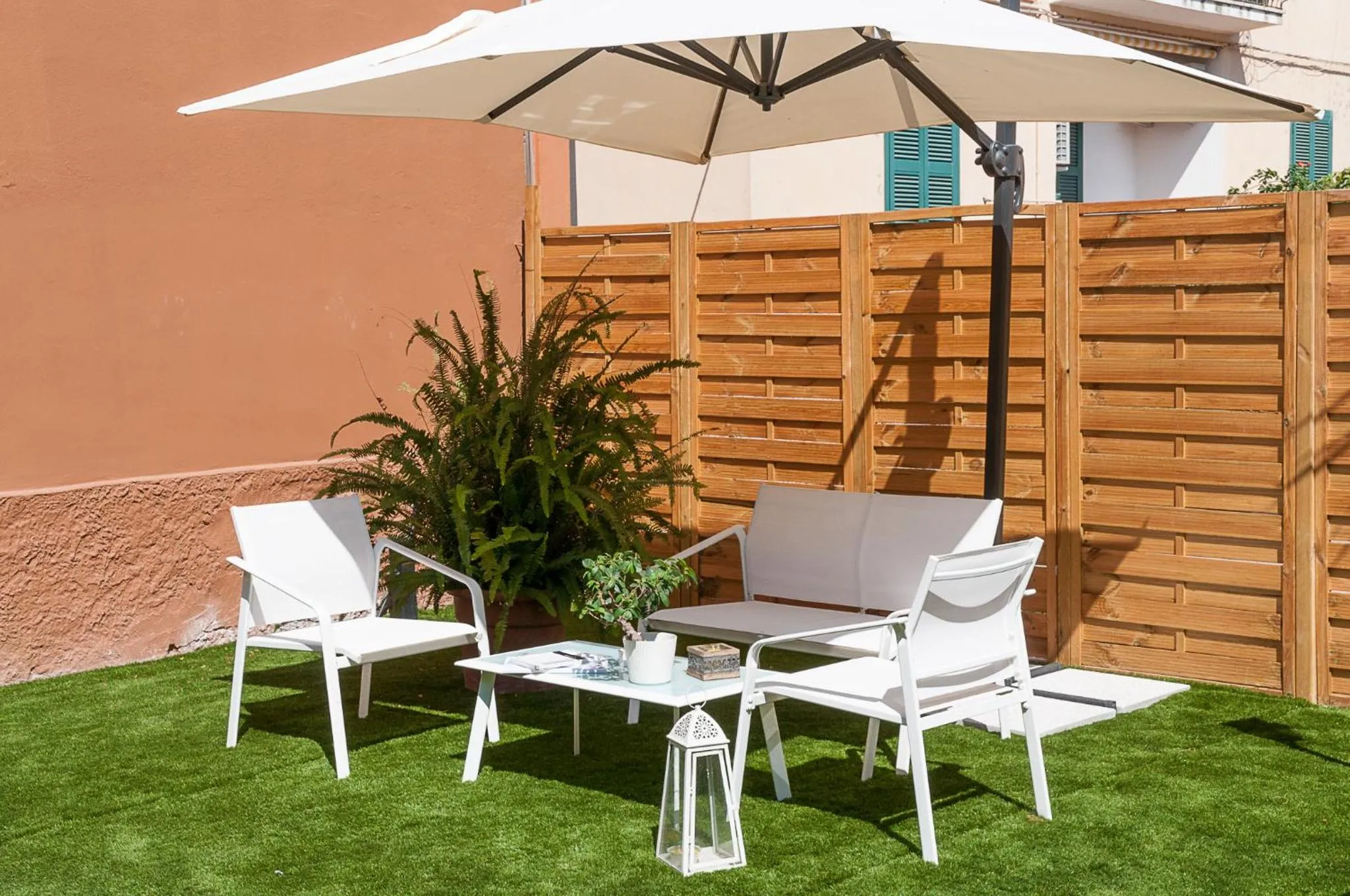 Garden in Quiet Home Terracina Apartments