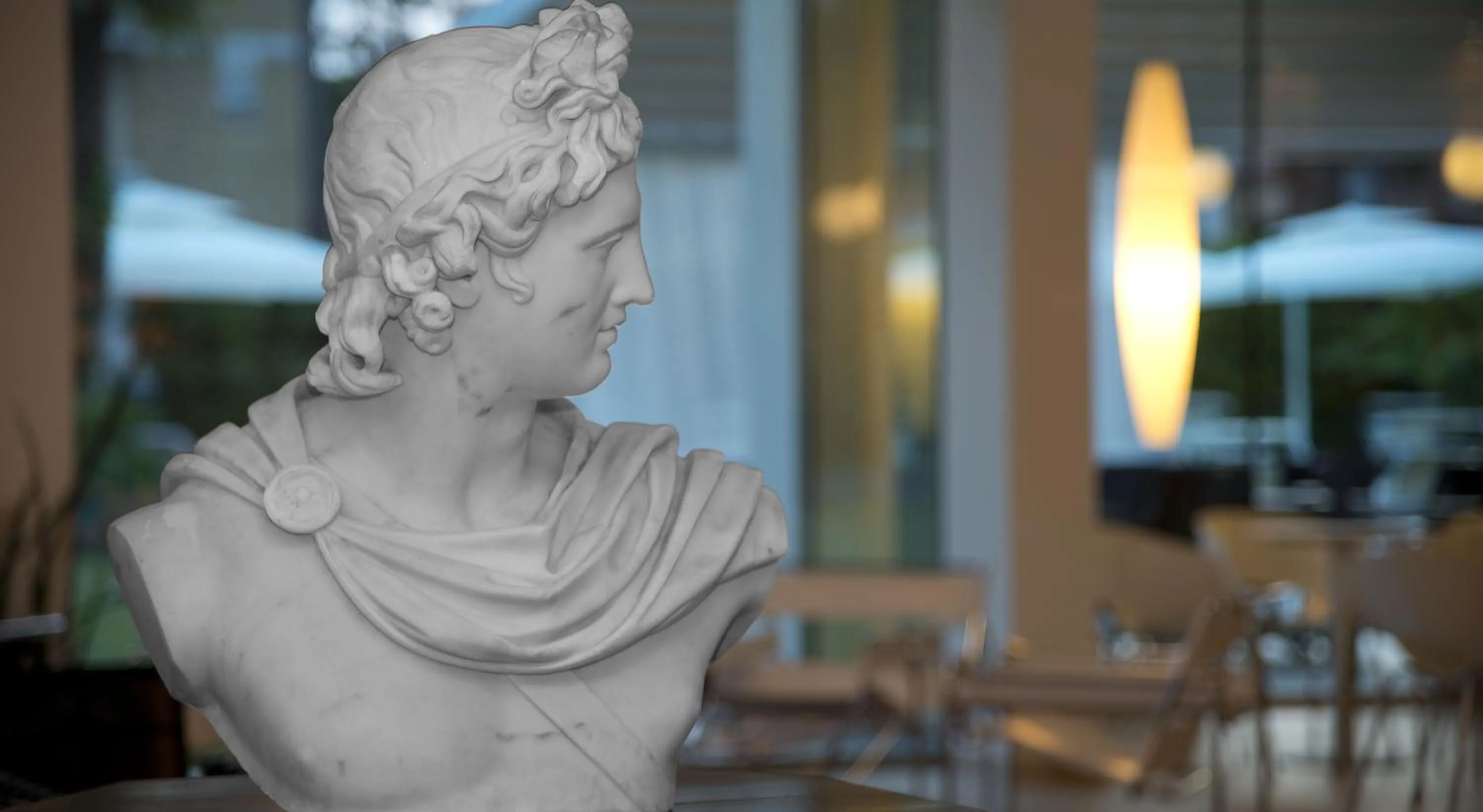 Library in Hotel San Marco